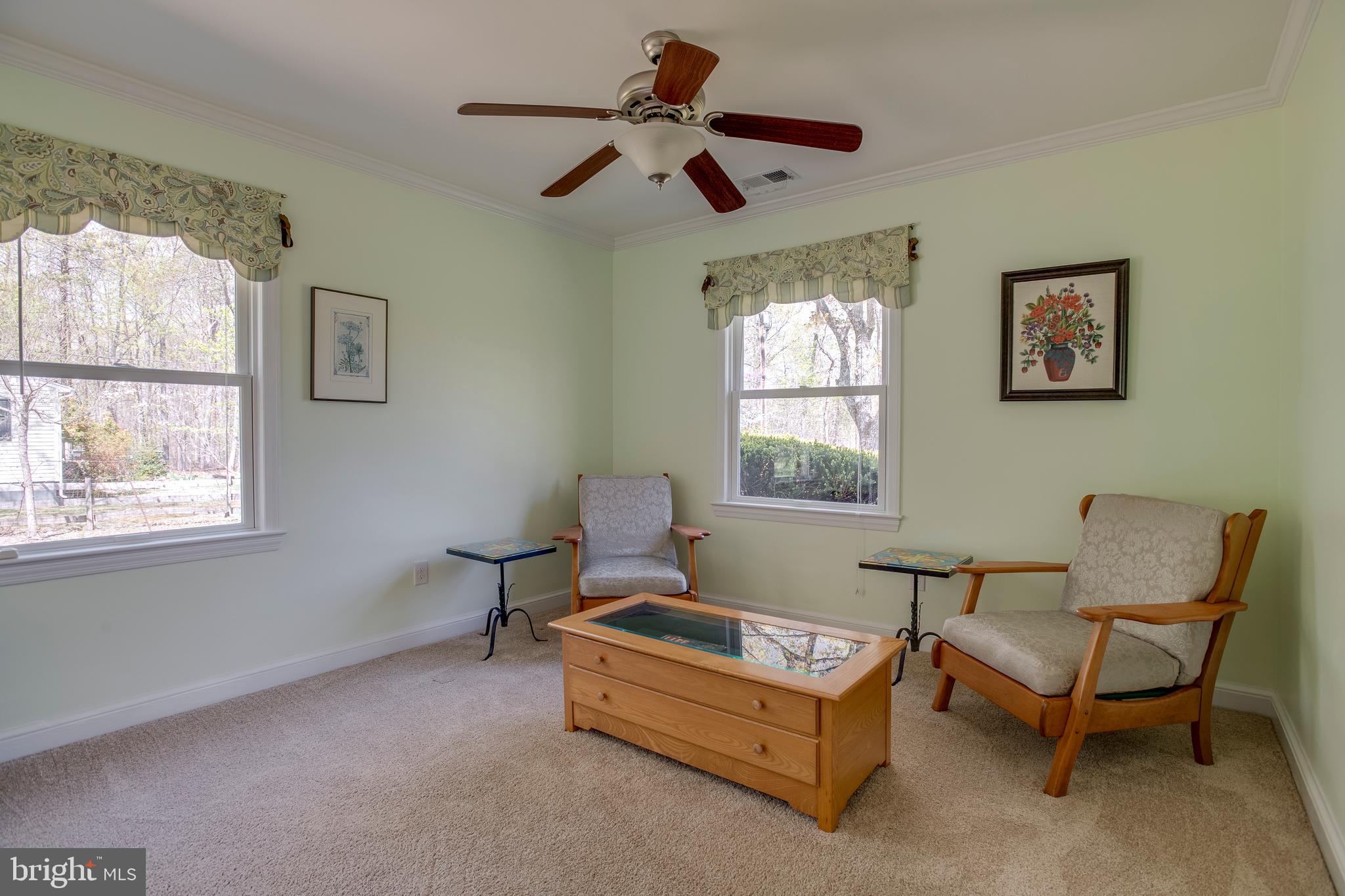 SHEPPERDS GROVE - Residential