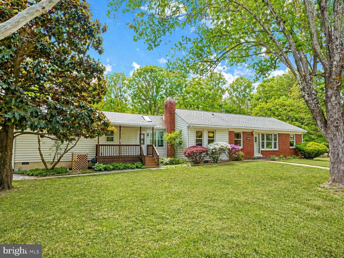 SHEPPERDS GROVE - Residential