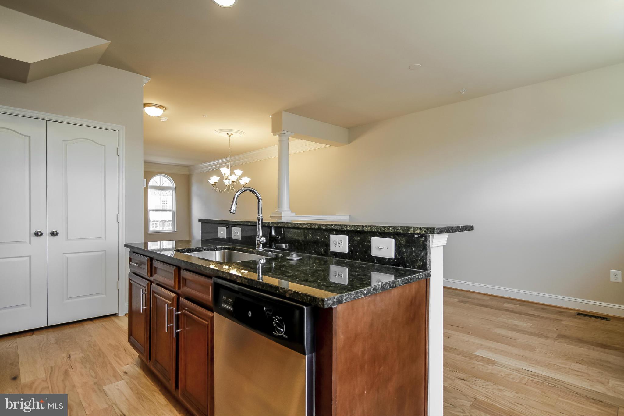 VILLAGE GREENS - Residential