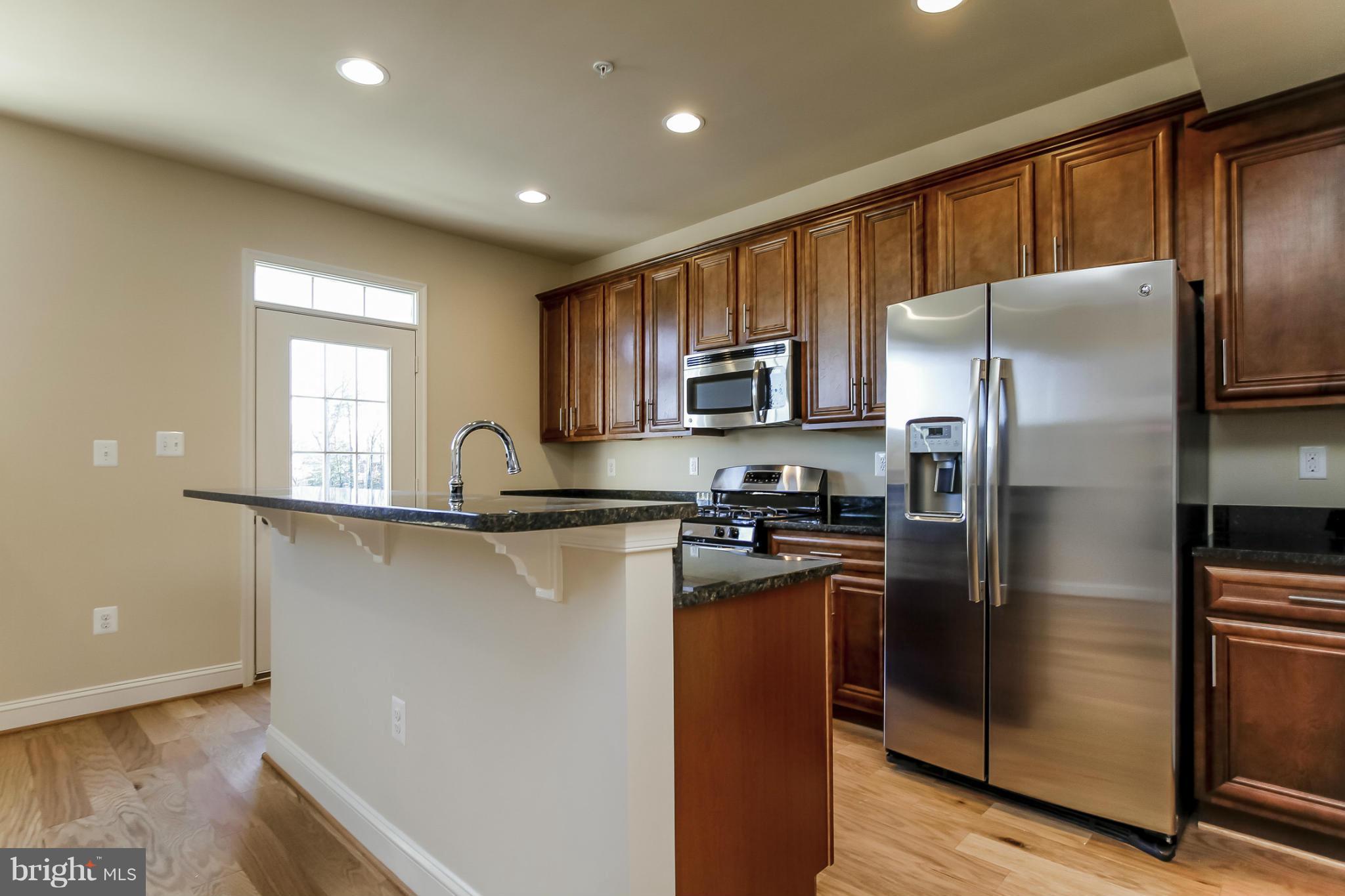 VILLAGE GREENS - Residential