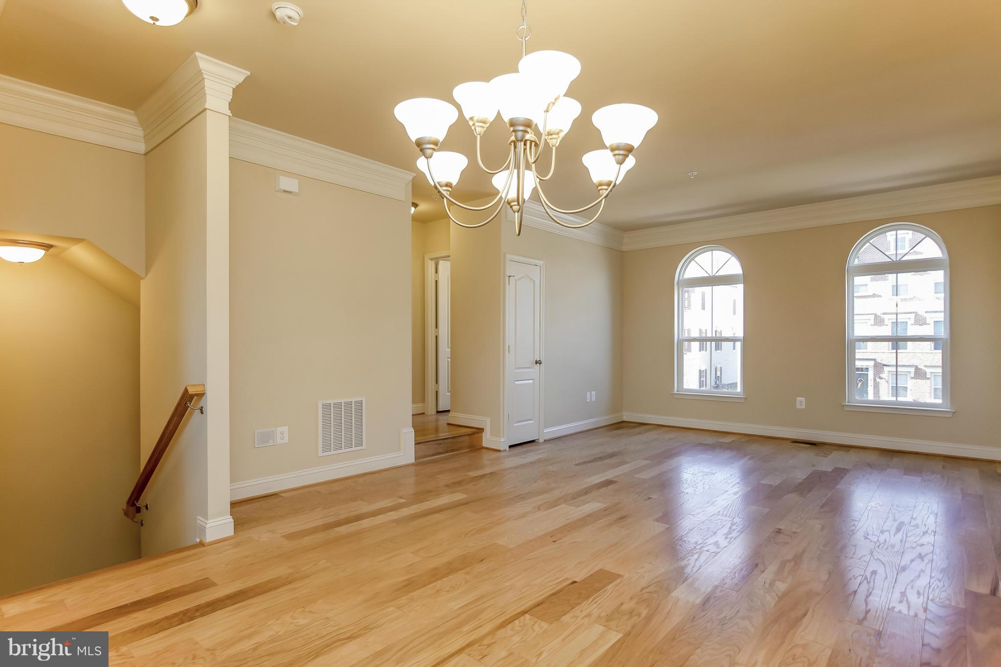 VILLAGE GREENS - Residential