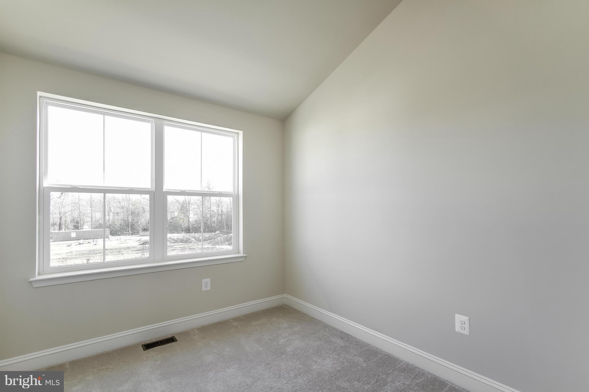 VILLAGE GREENS - Residential