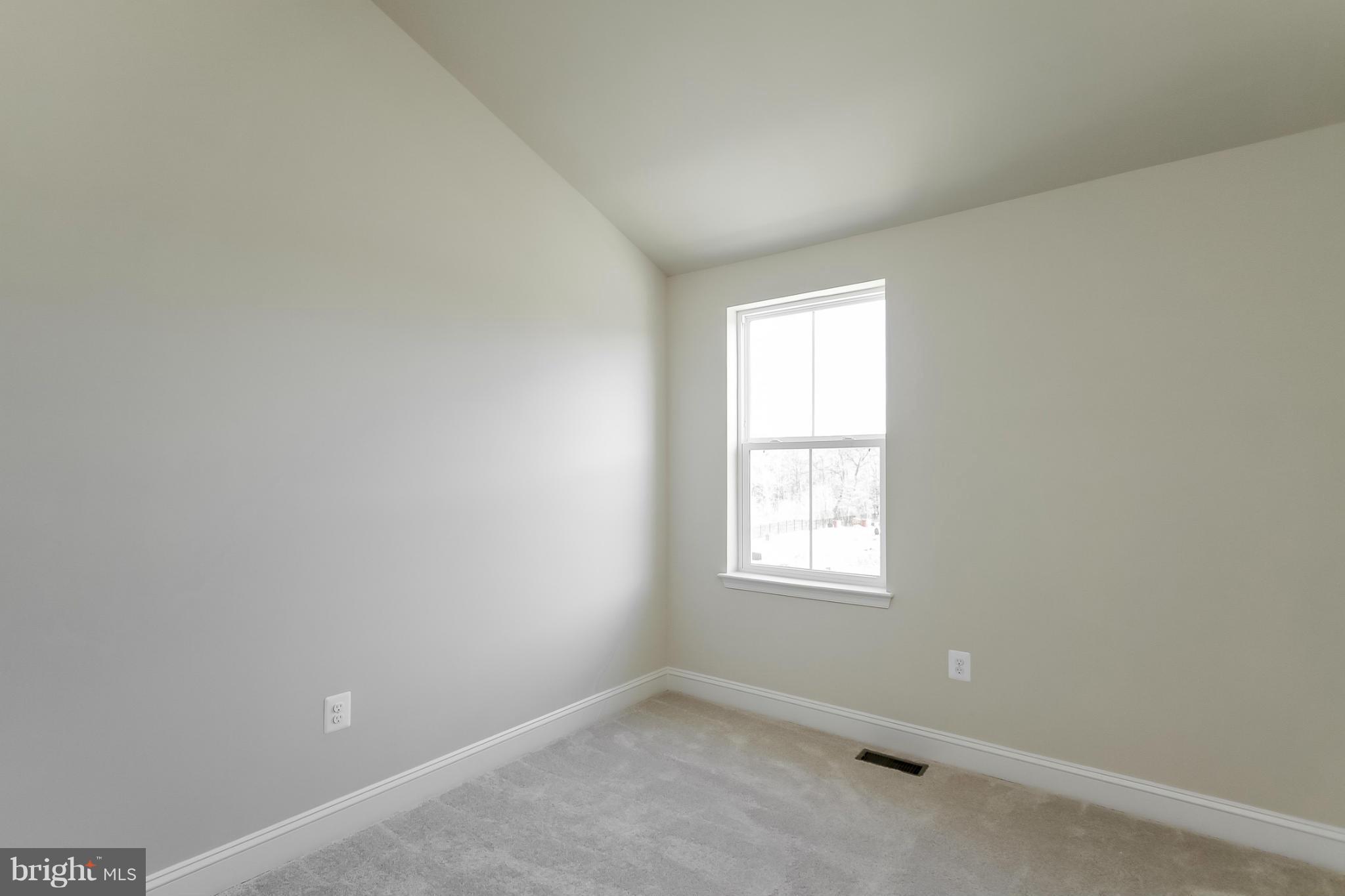 VILLAGE GREENS - Residential