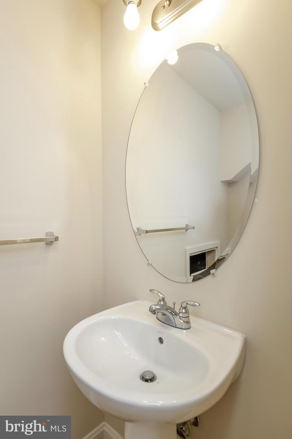 VILLAGE GREENS - Residential