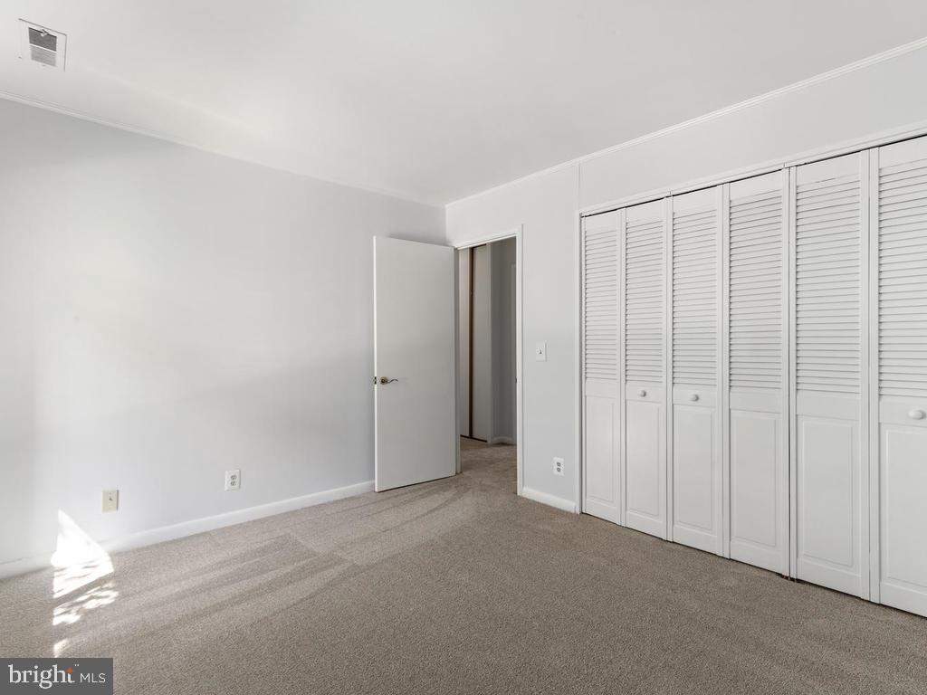 ROSSMOOR MUTUAL #10 - Residential