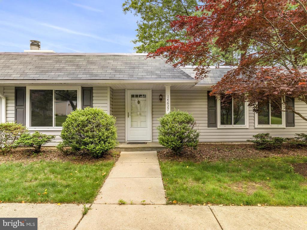 ROSSMOOR MUTUAL #10 - Residential