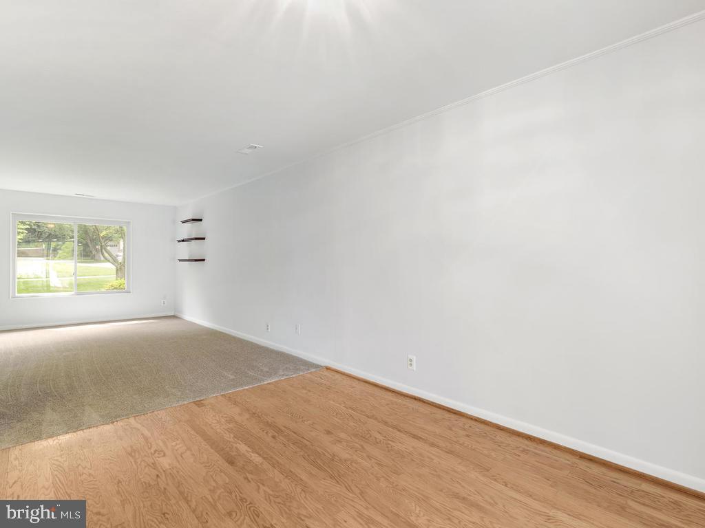 ROSSMOOR MUTUAL #10 - Residential