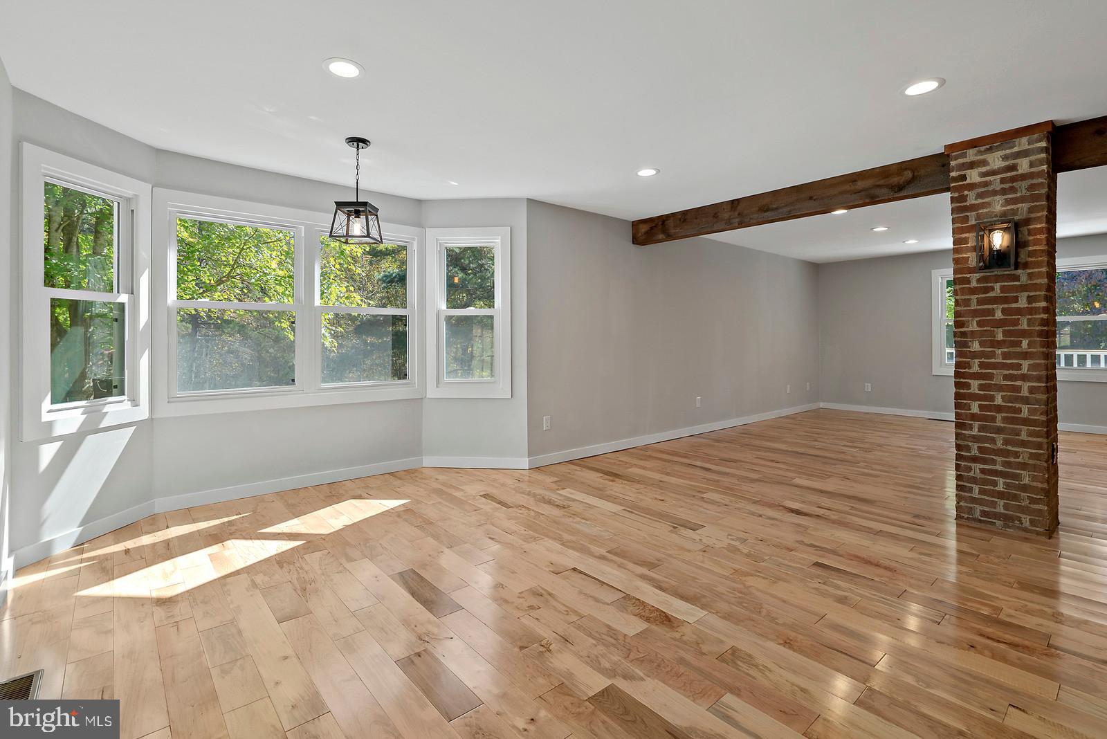 HIGHLAND ESTATES - Residential