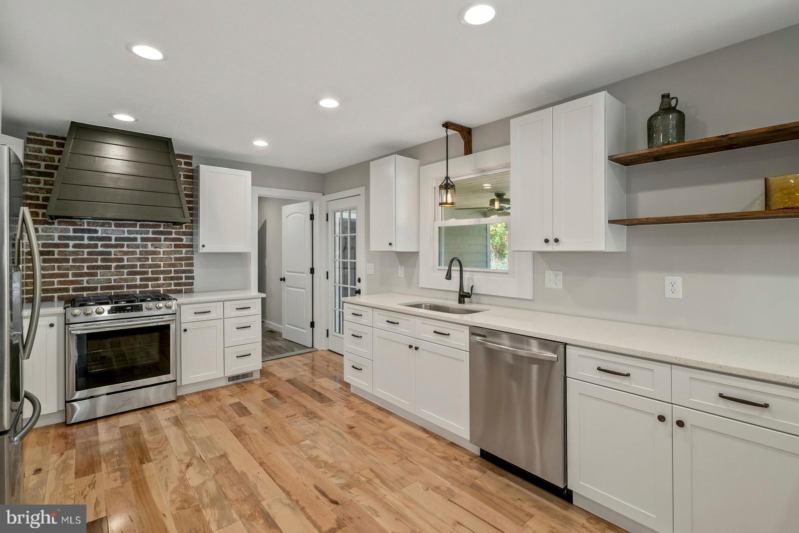 HIGHLAND ESTATES - Residential