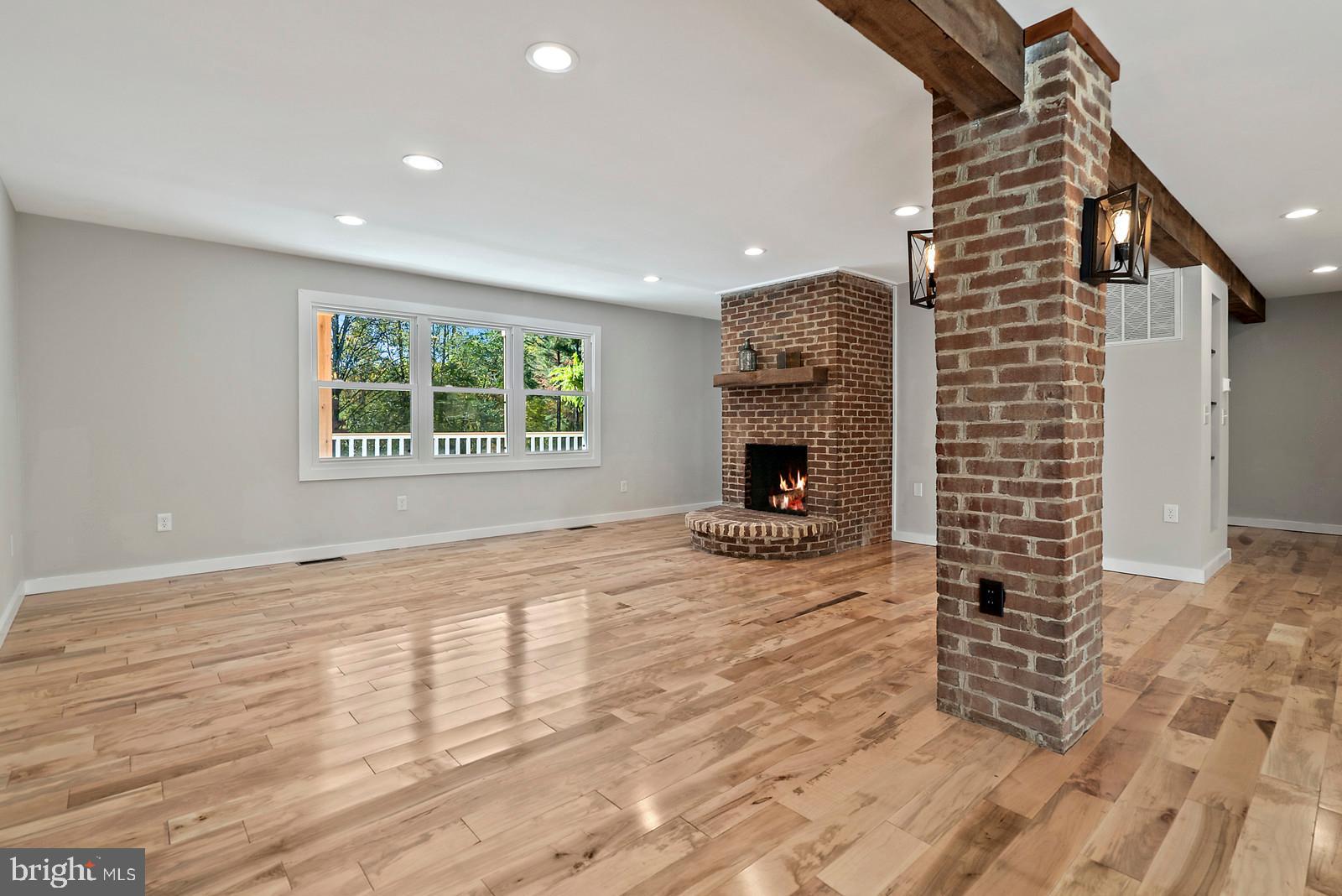 HIGHLAND ESTATES - Residential