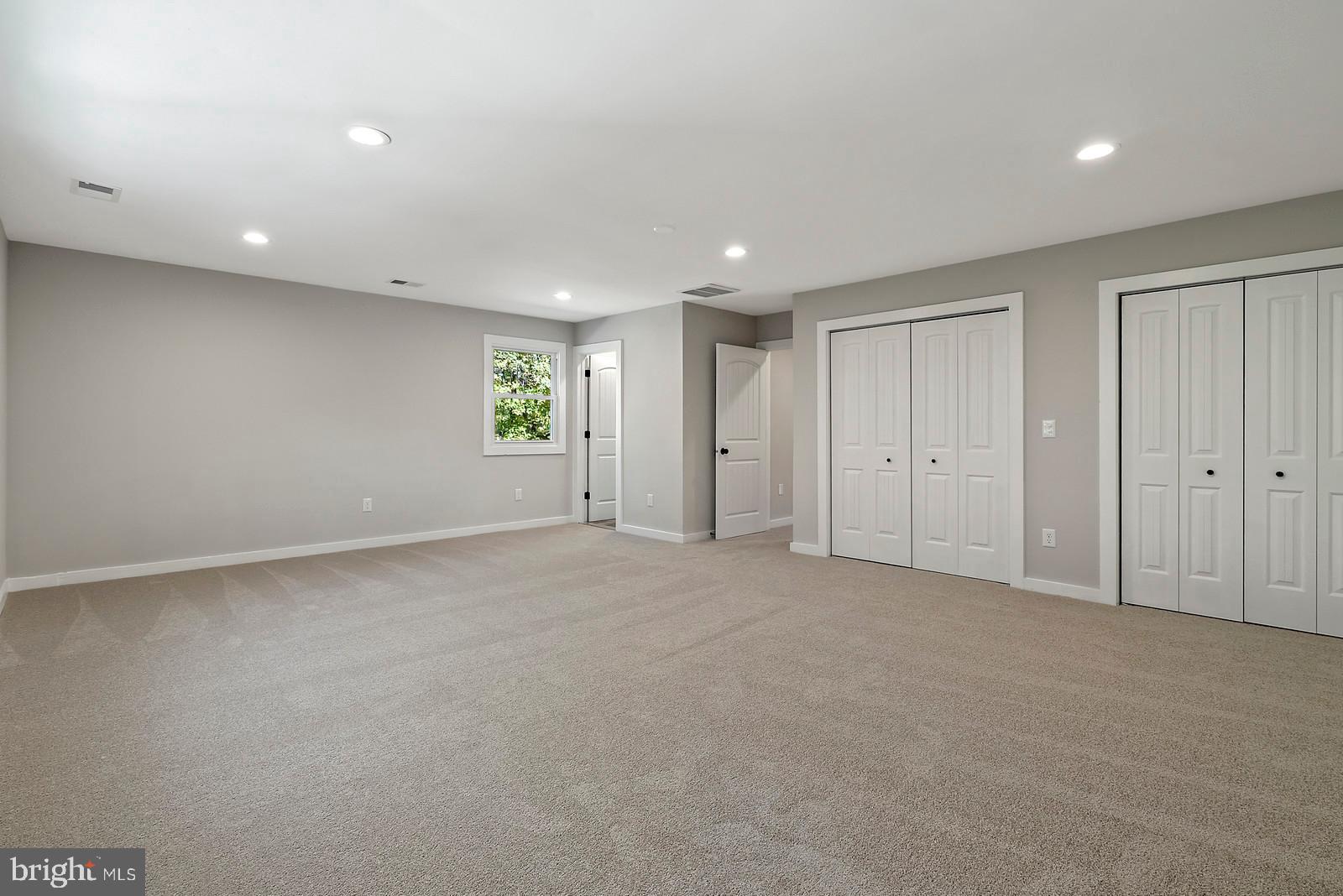 HIGHLAND ESTATES - Residential