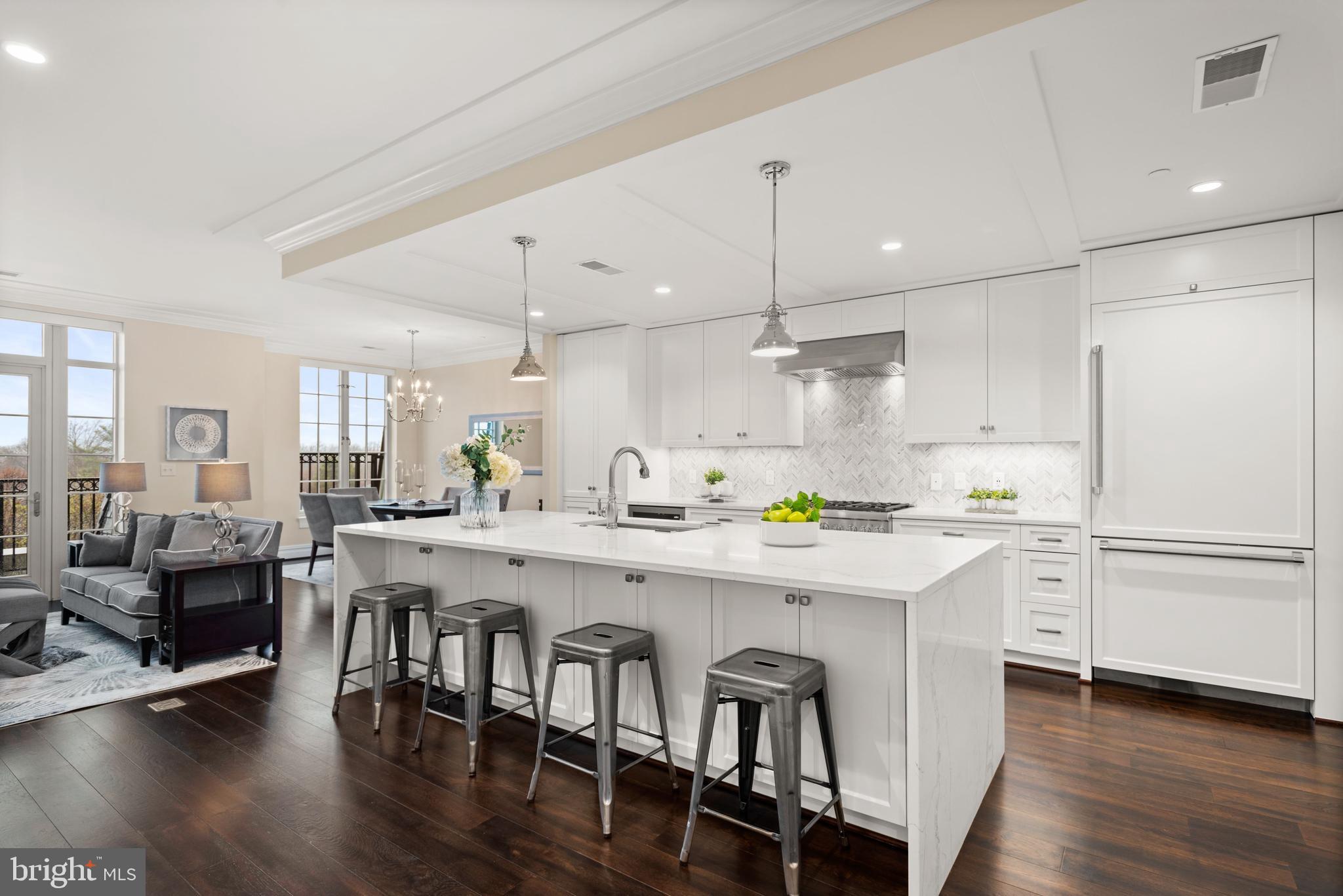 THE SIGNET - Residential