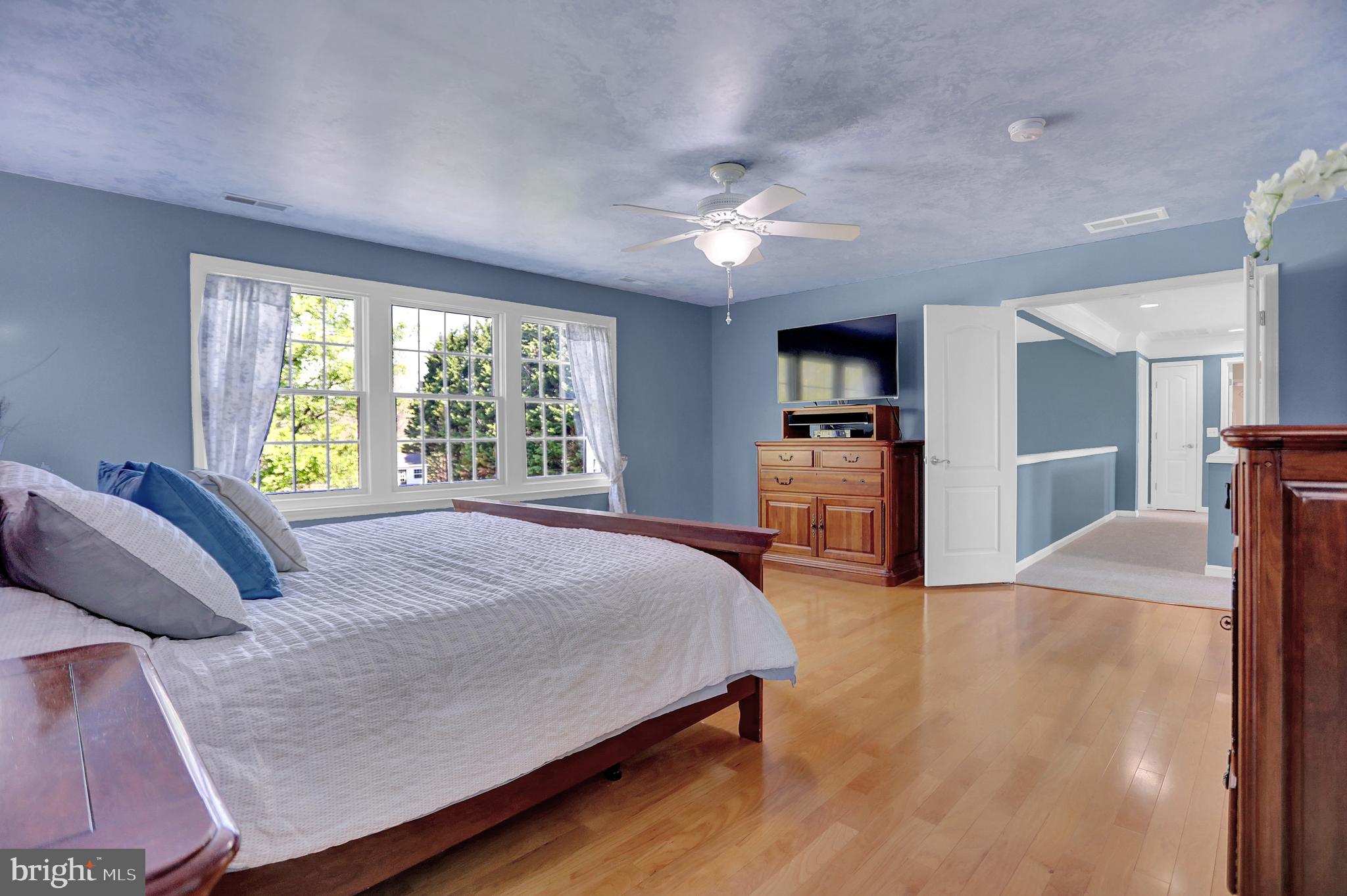 CATTAIL WOODS - Residential