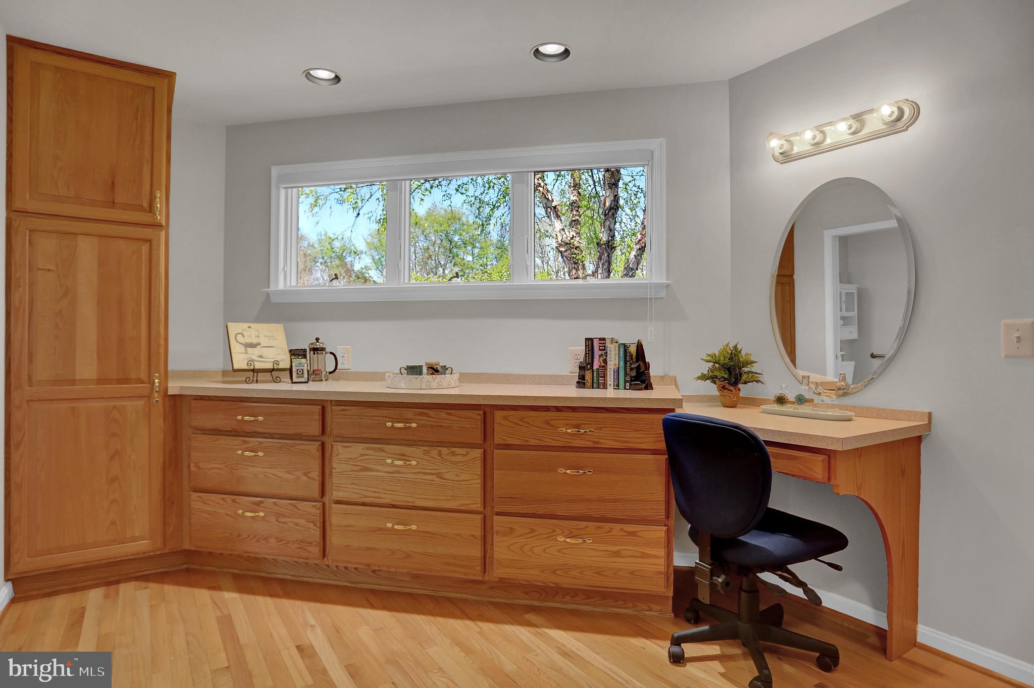 CATTAIL WOODS - Residential