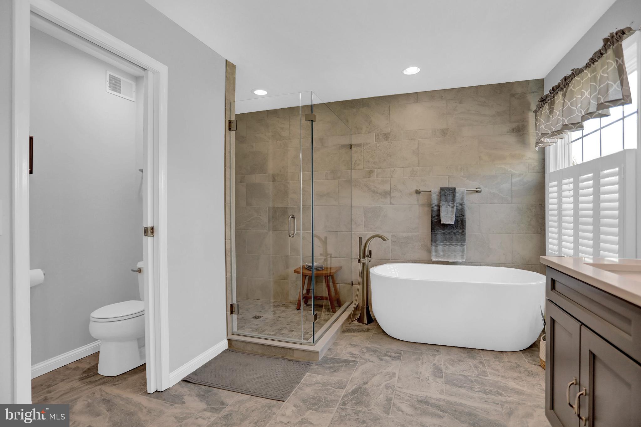 CATTAIL WOODS - Residential