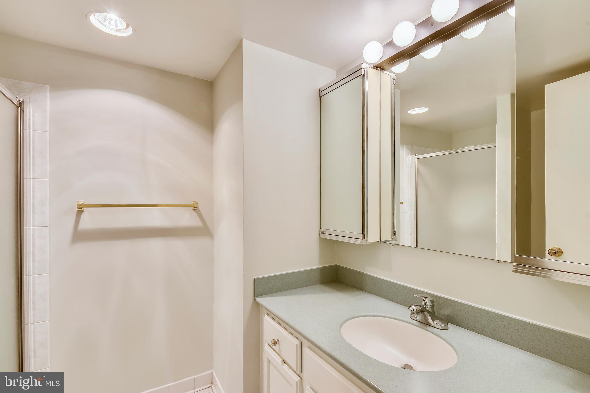 THE PLAZA - Residential