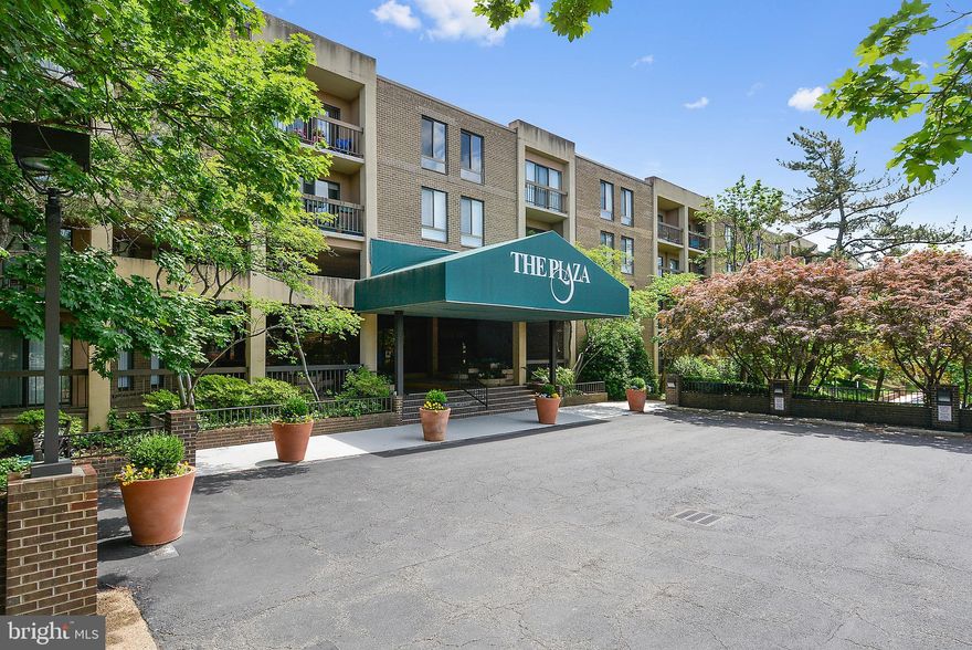 Welcome to The Plaza community! Two bedroom, two full bath - separate bedroom suites. New carpeting. Balcony offers private quiet views. Extra storage & washer/dryer in unit! Assigned underground parking. The Plaza offers an outdoor pool, fitness center, sauna, party room, tennis courts, pets allowed. VA/FHA and Conv financing. Near Shirlington, Old Town, Crystal City, I395 and the Pentagon. Commuter dream with bus routes right at the community front door.