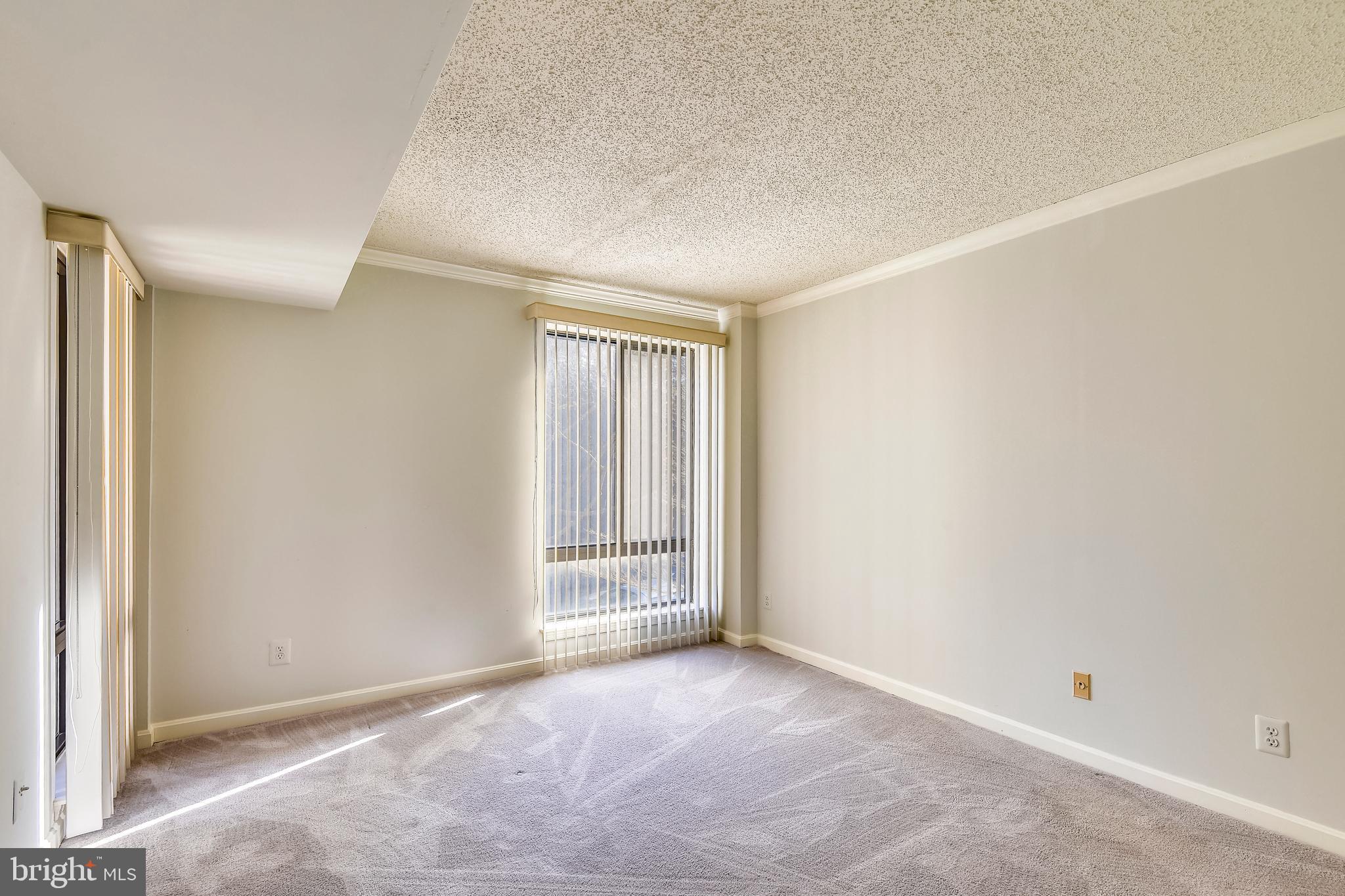 THE PLAZA - Residential