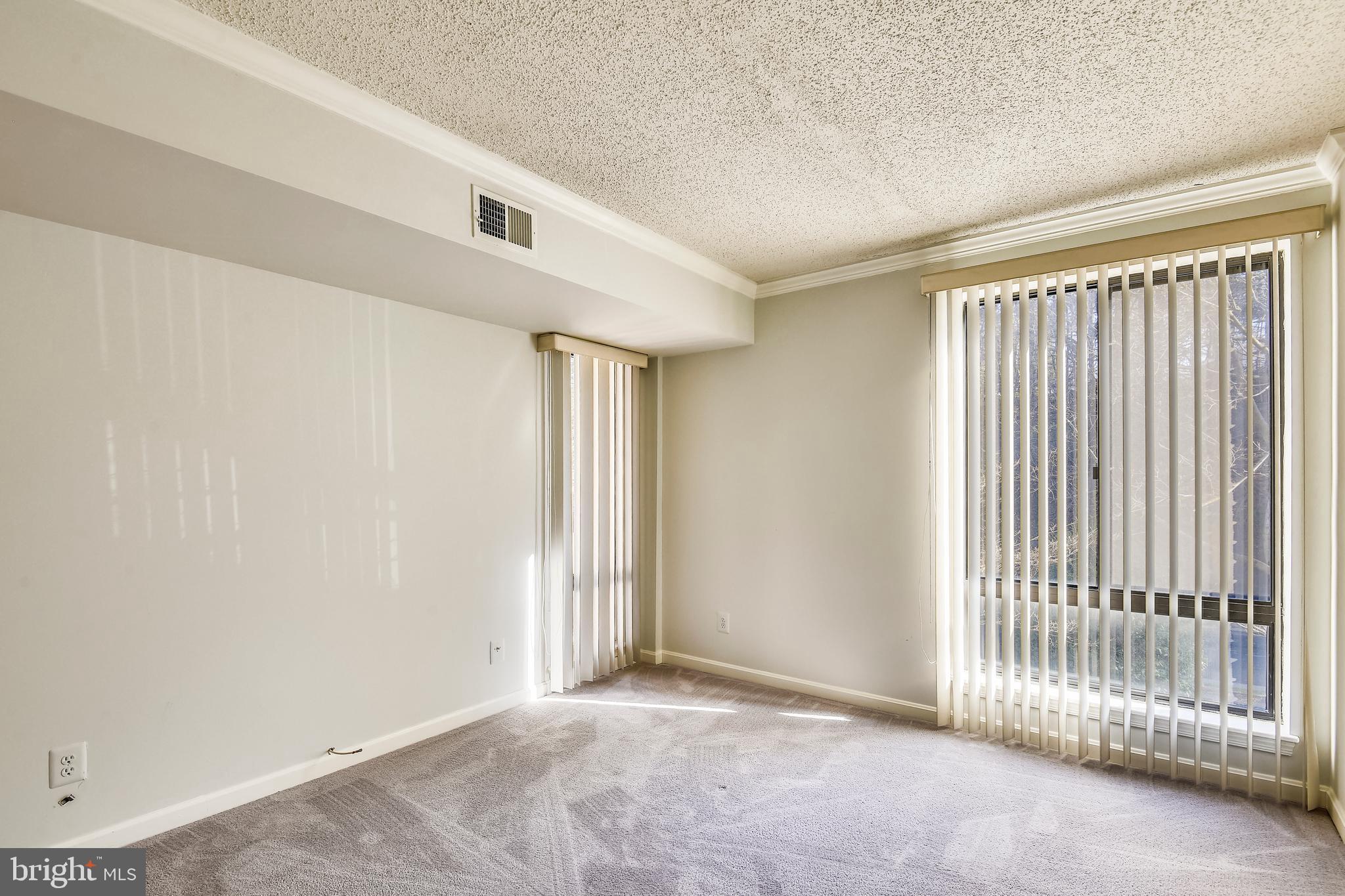 THE PLAZA - Residential