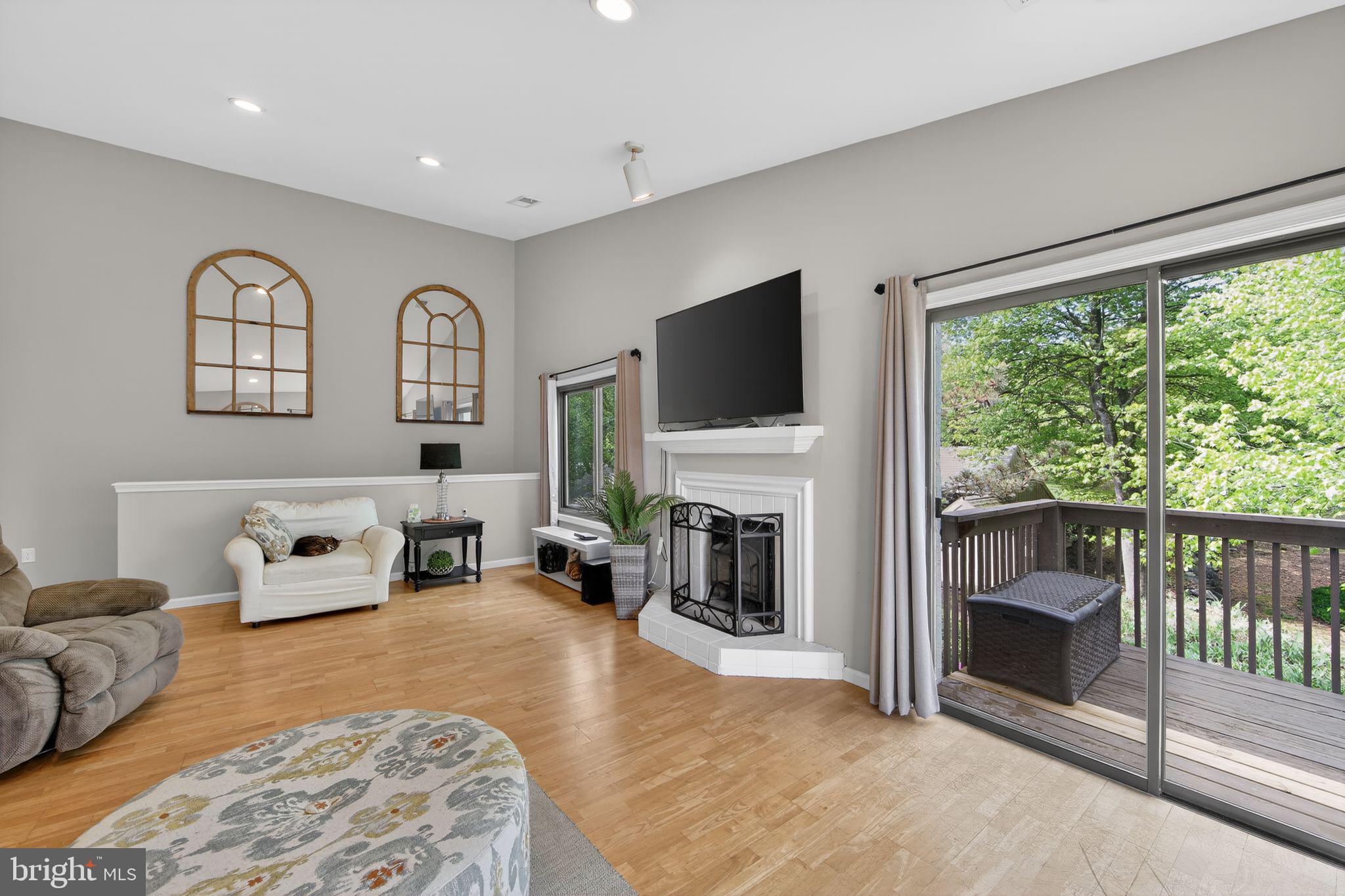 RUNNYMEADE FARMS - Residential