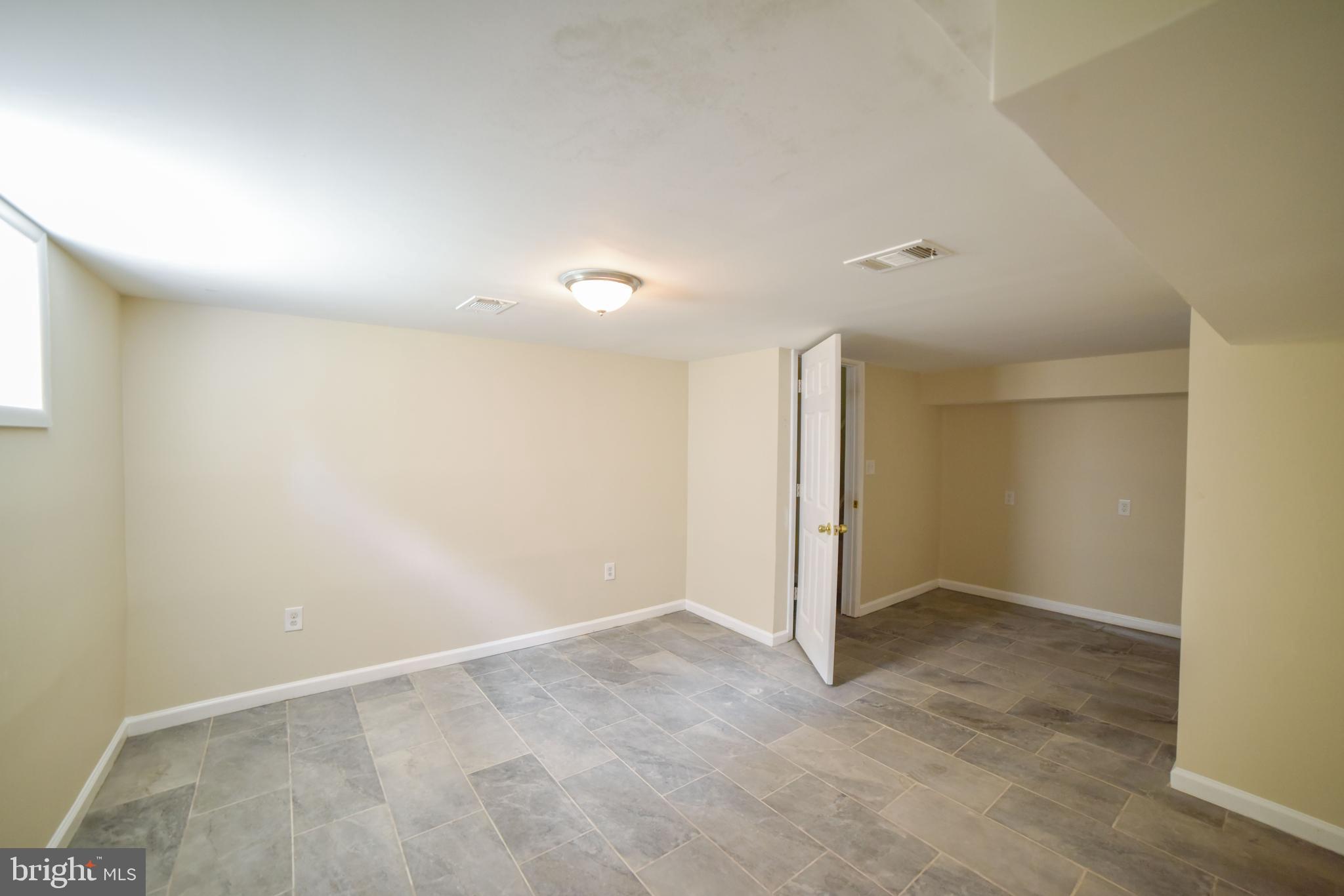 FORT WASHINGTON FOREST - Residential