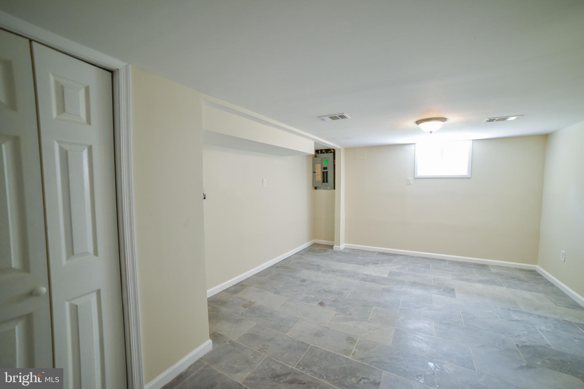 FORT WASHINGTON FOREST - Residential