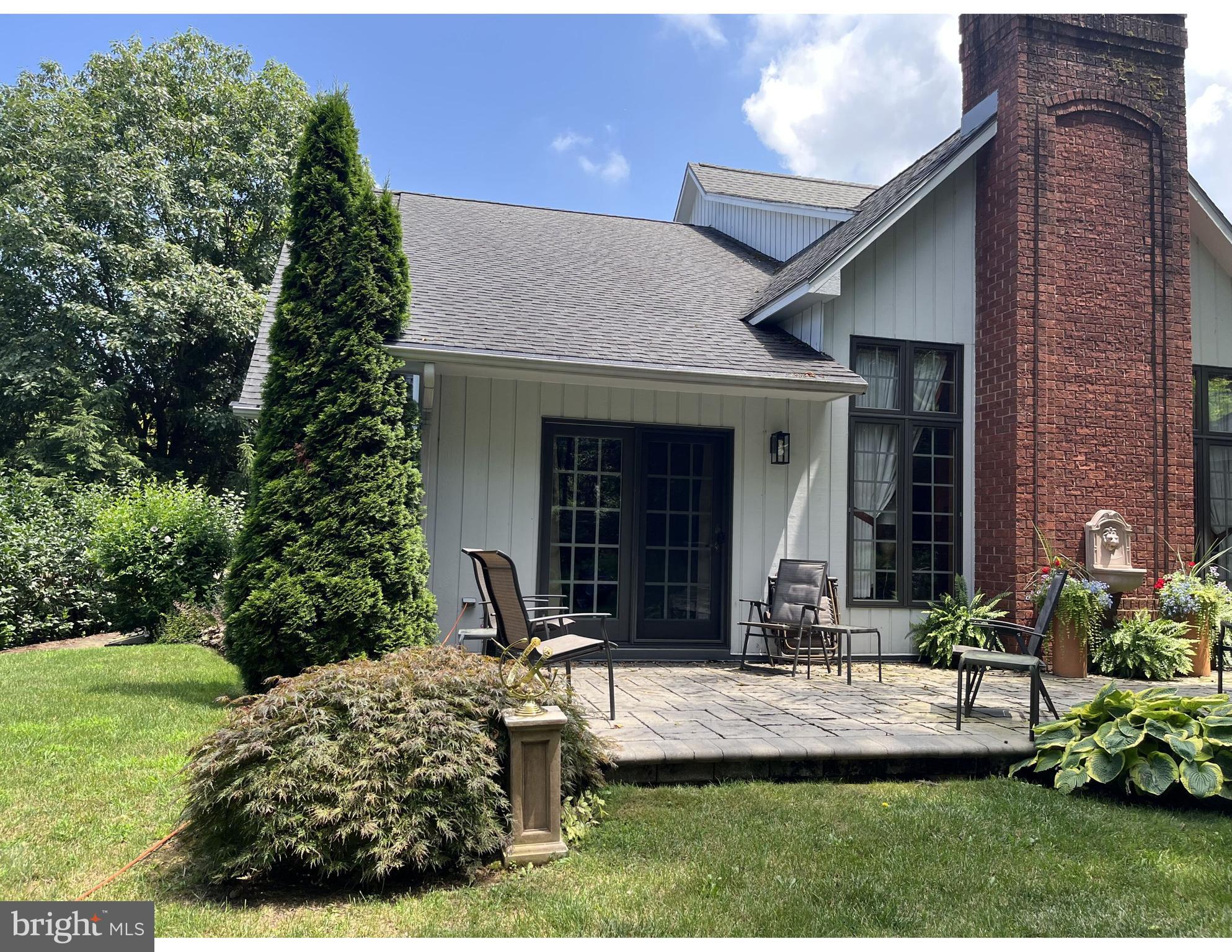 CANTERBURY CROSSING - Residential