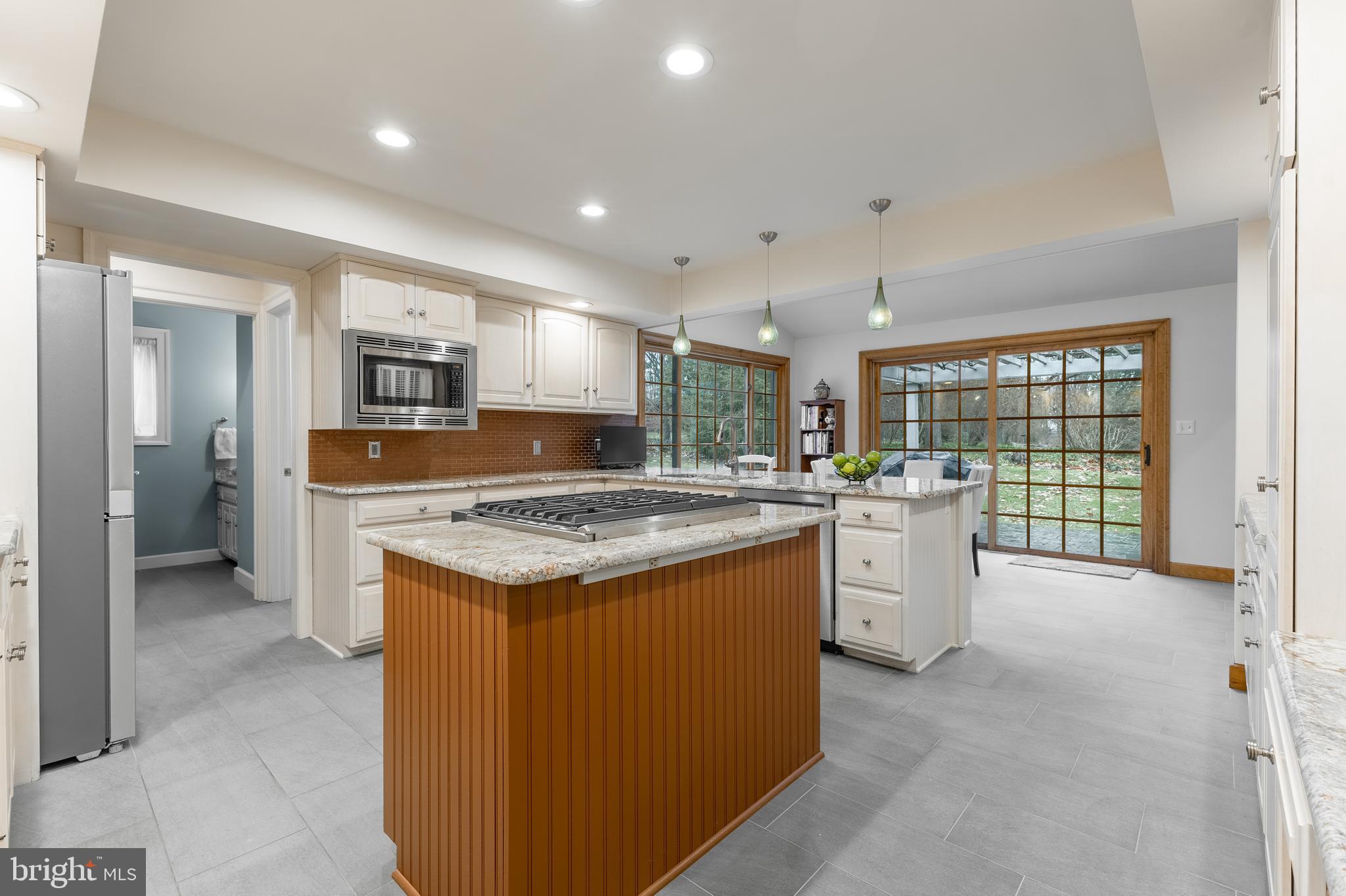 CANTERBURY CROSSING - Residential