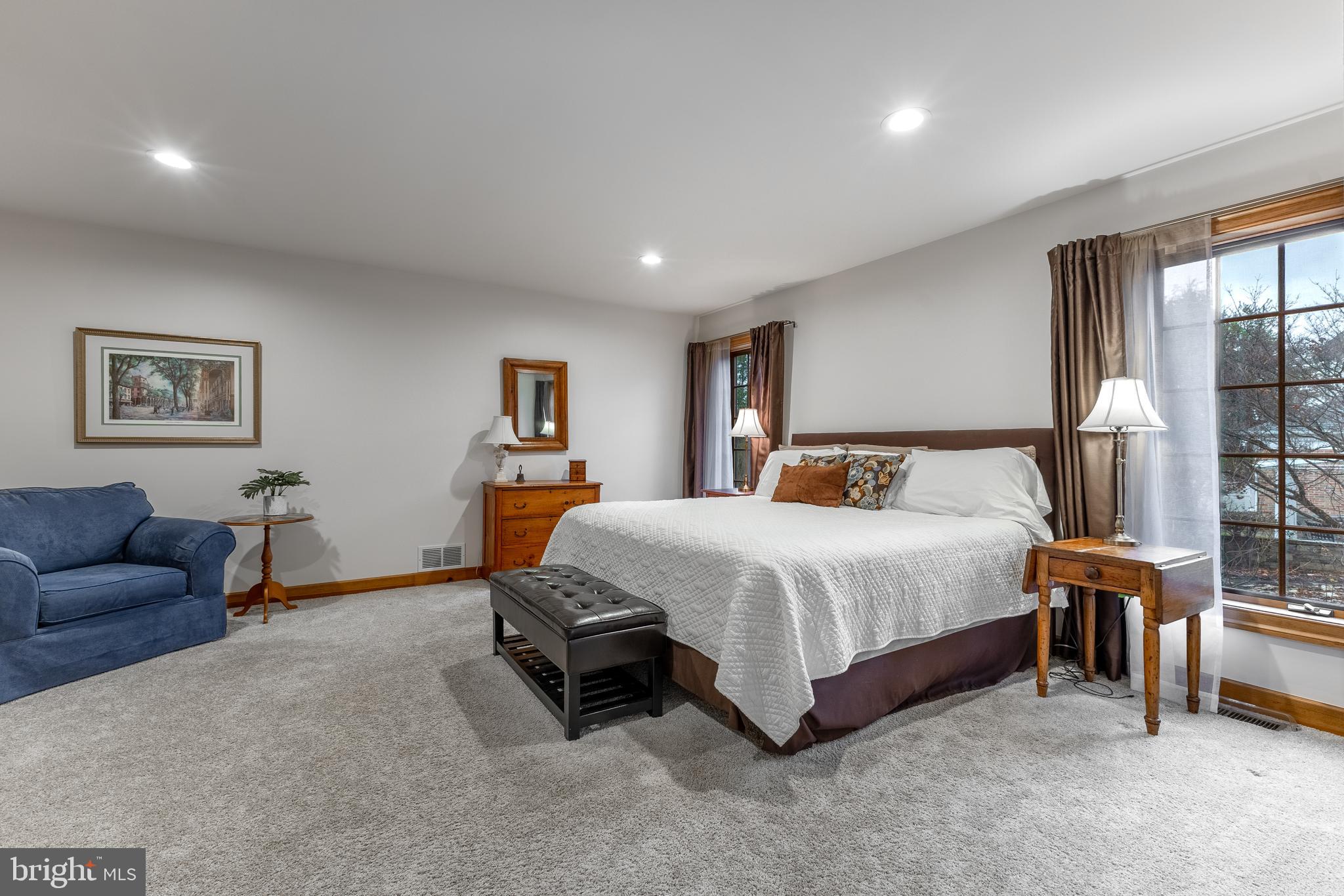 CANTERBURY CROSSING - Residential