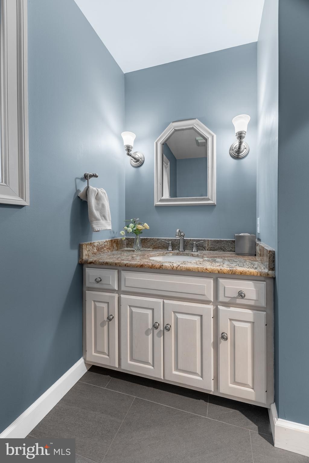 CANTERBURY CROSSING - Residential