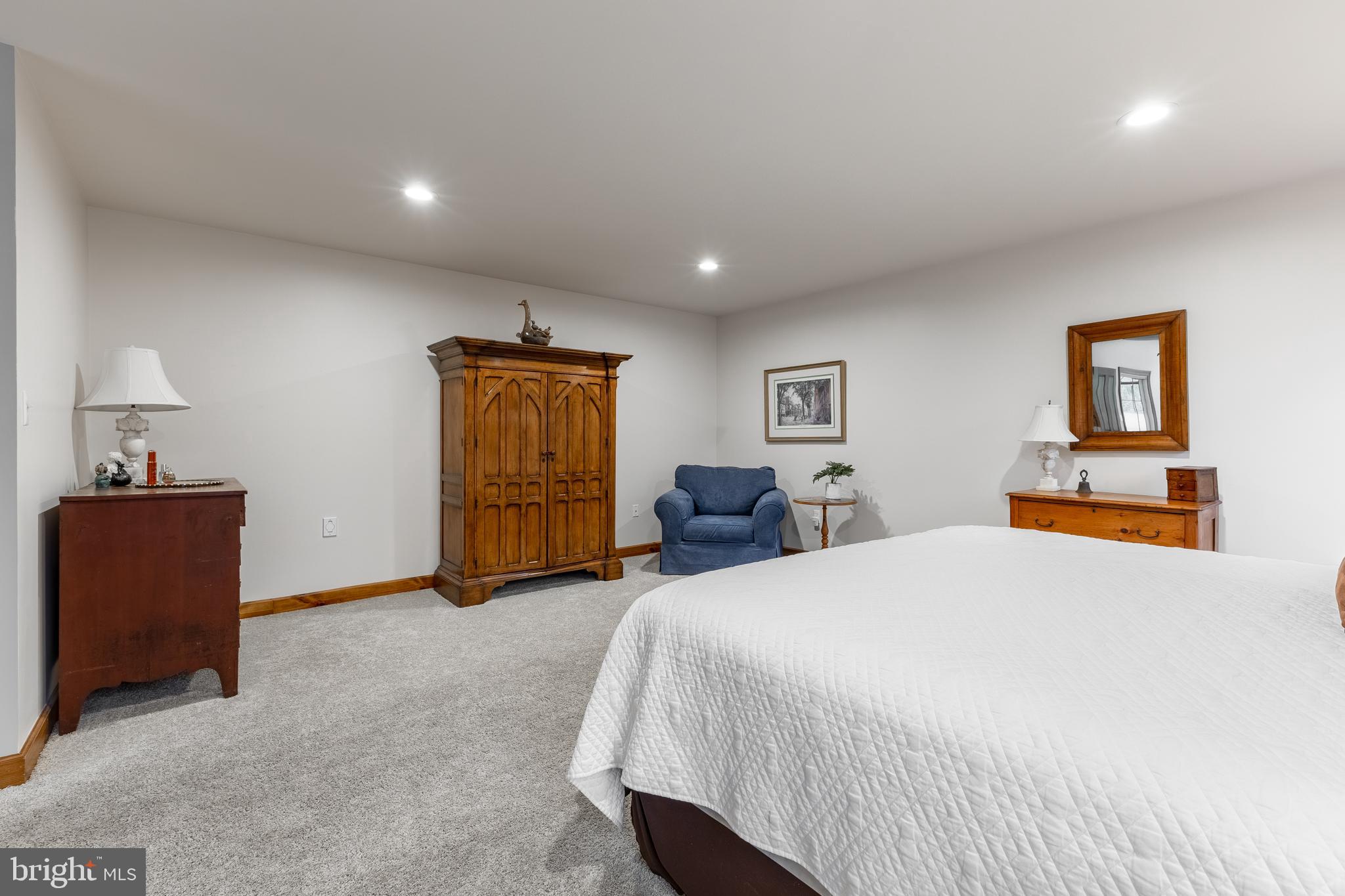 CANTERBURY CROSSING - Residential