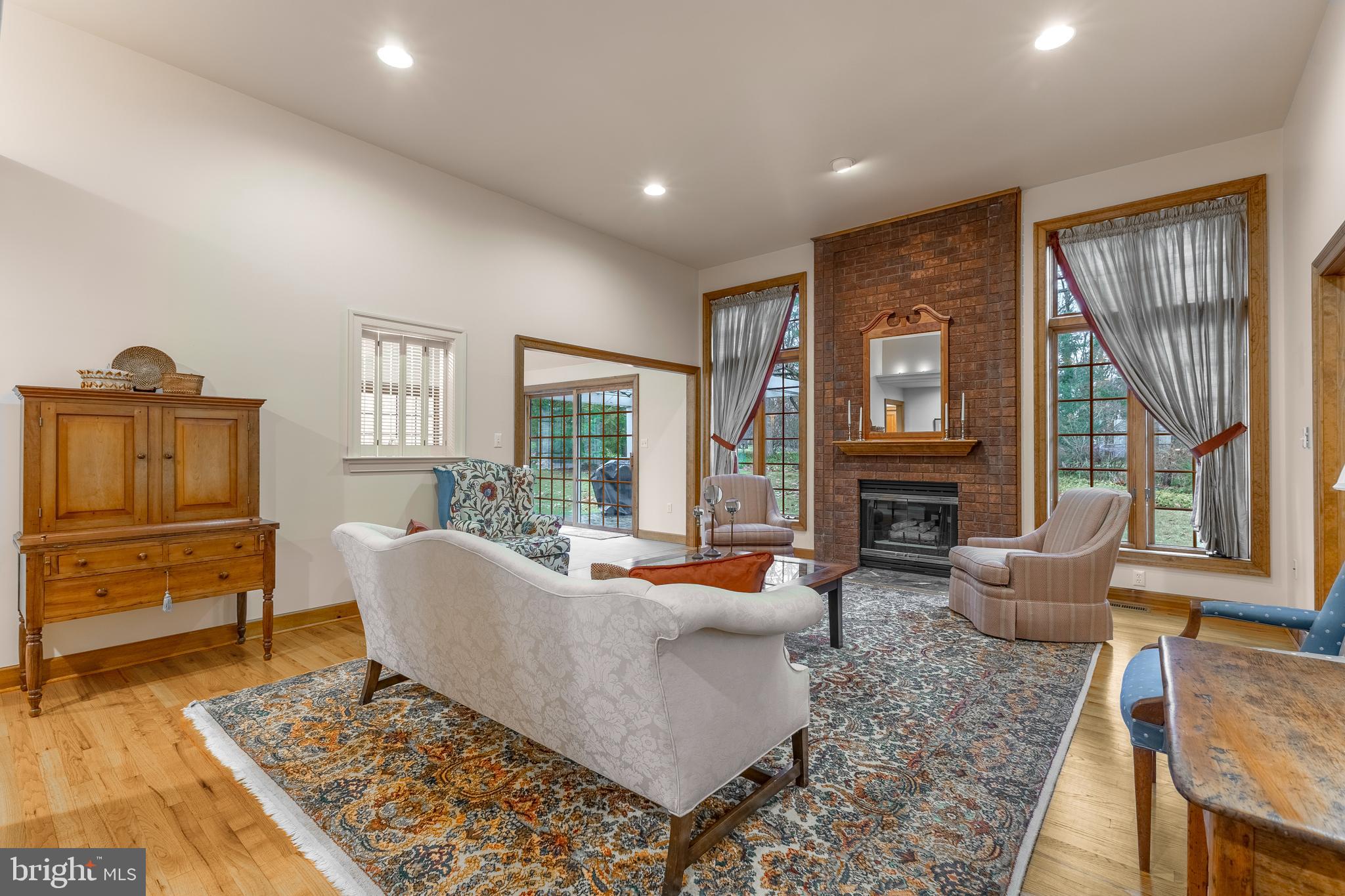 CANTERBURY CROSSING - Residential