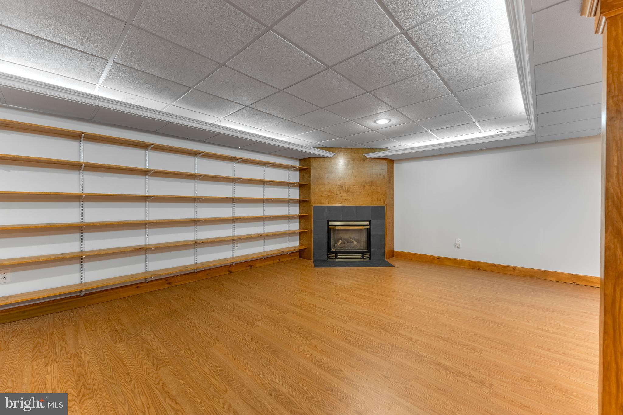 CANTERBURY CROSSING - Residential