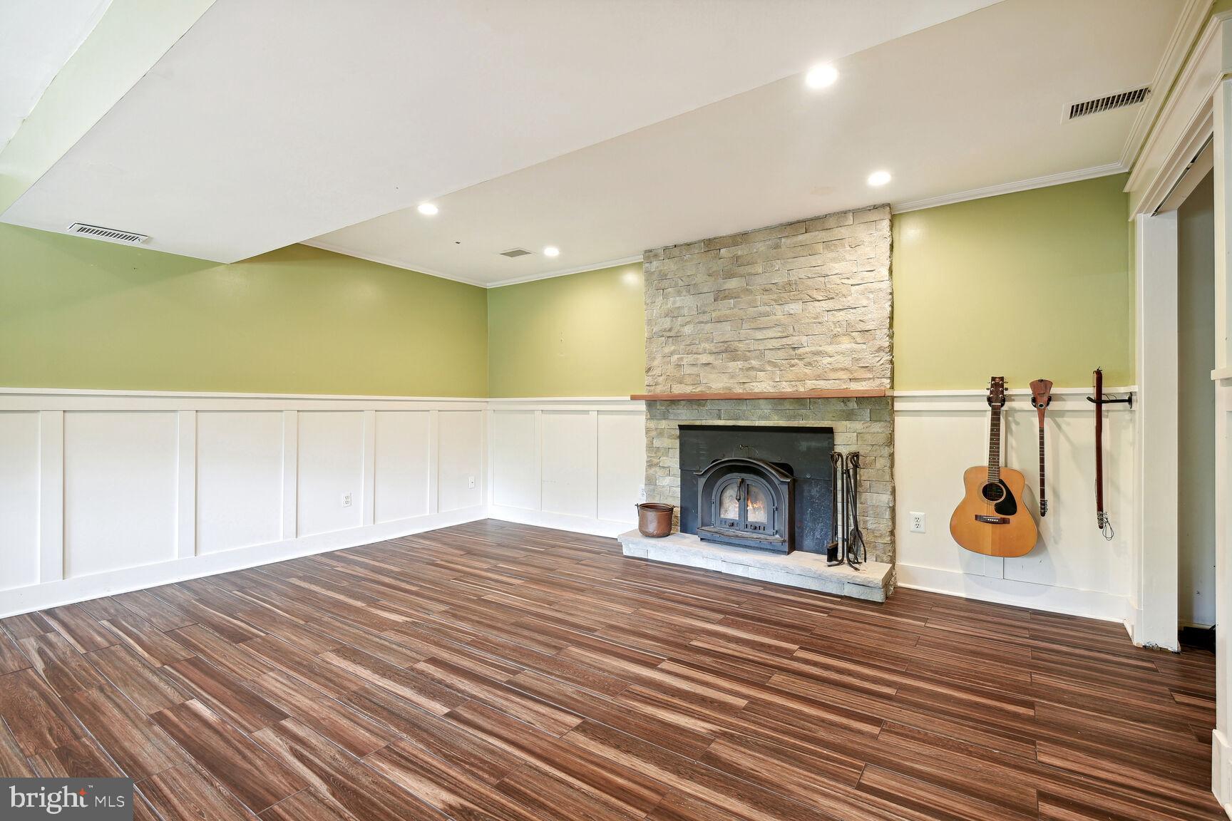 GLEN PARK - Residential