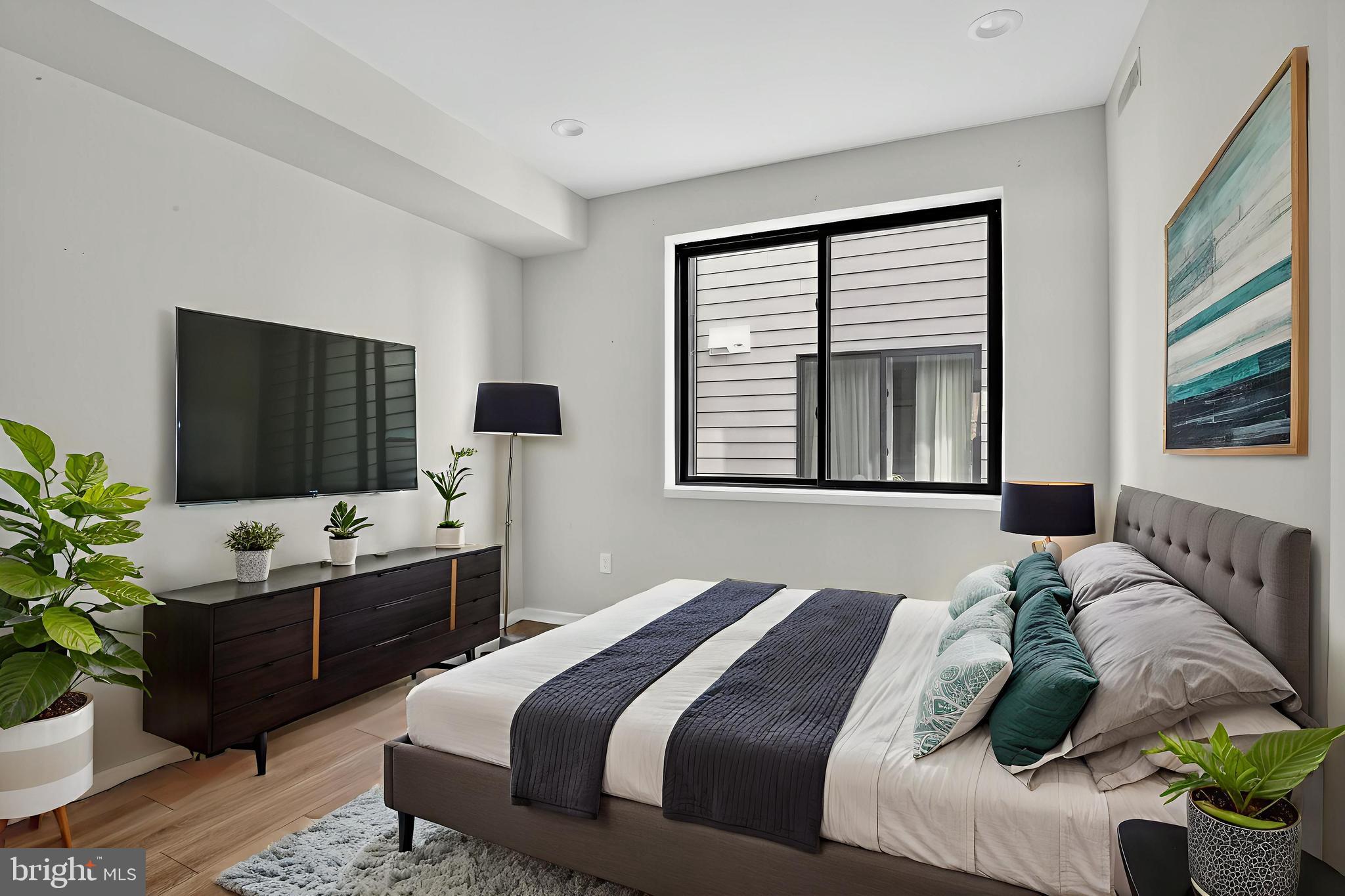 MANAYUNK - Residential Lease