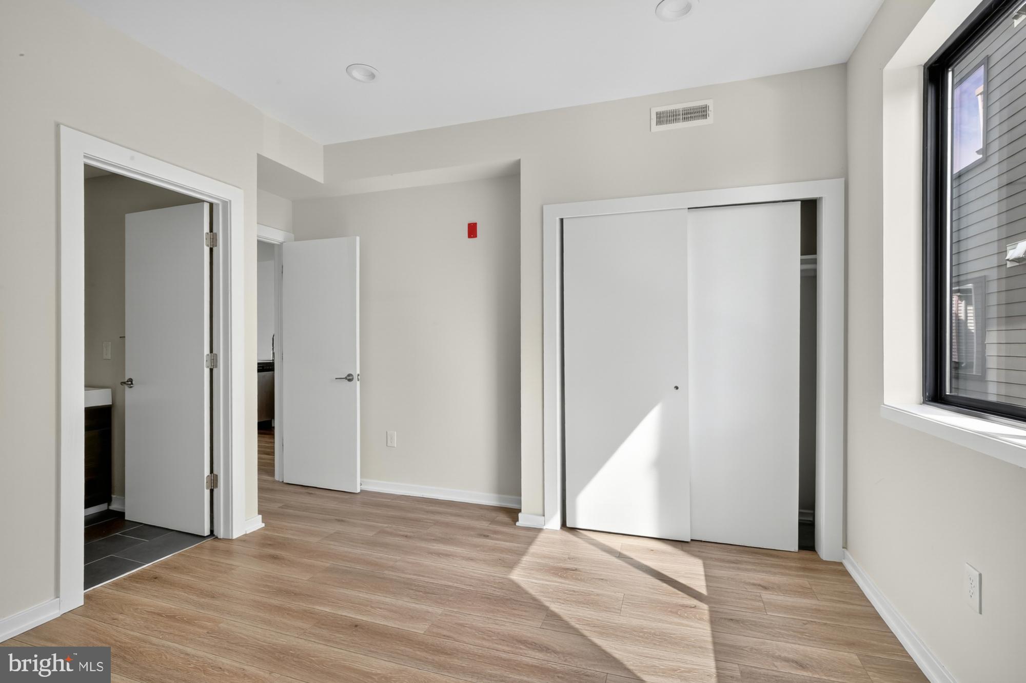 MANAYUNK - Residential Lease