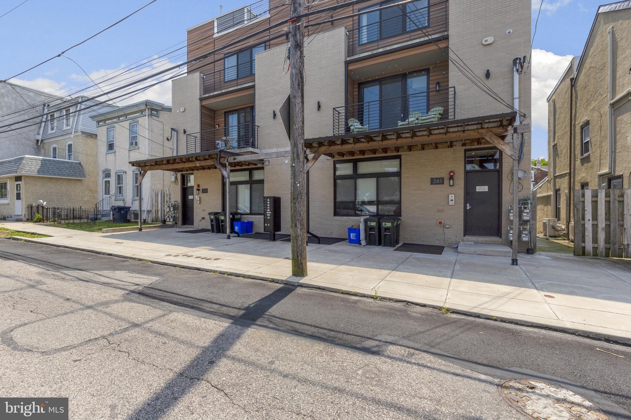 MANAYUNK - Residential Lease