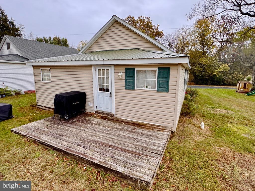 116 STONESIFER DRIVE