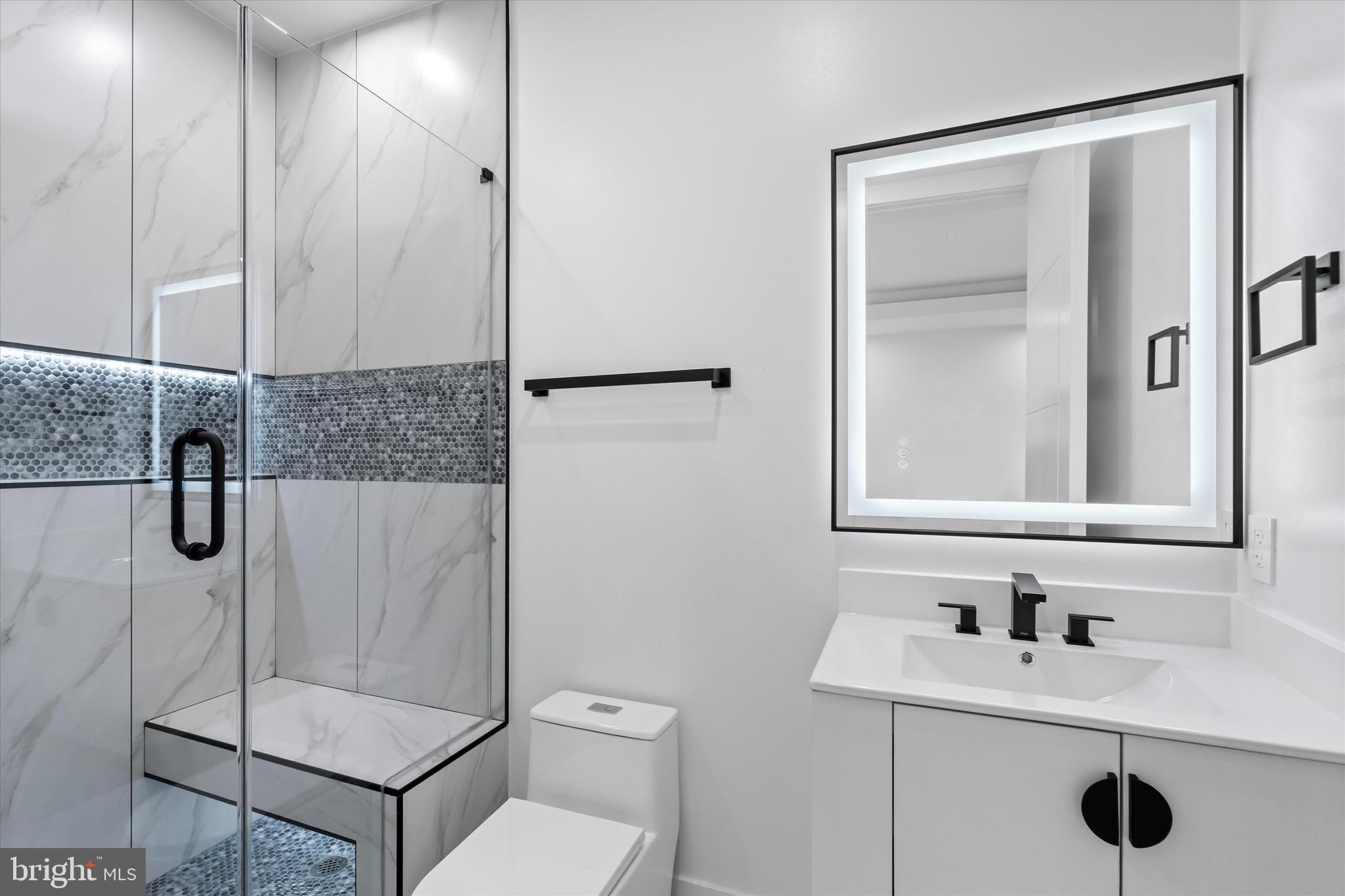 ELCINO MANOR - Residential