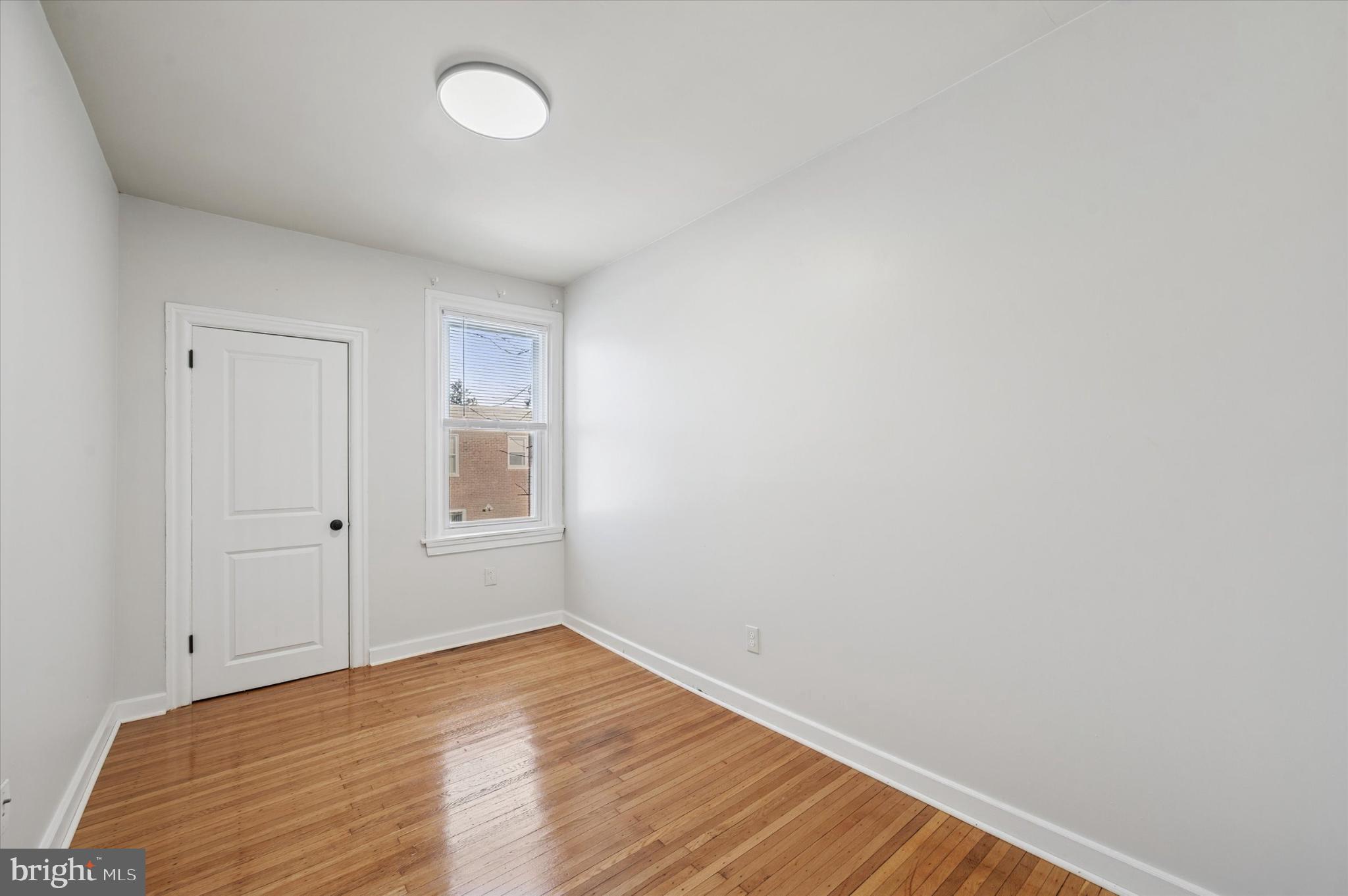 WEST OAK LANE - Residential