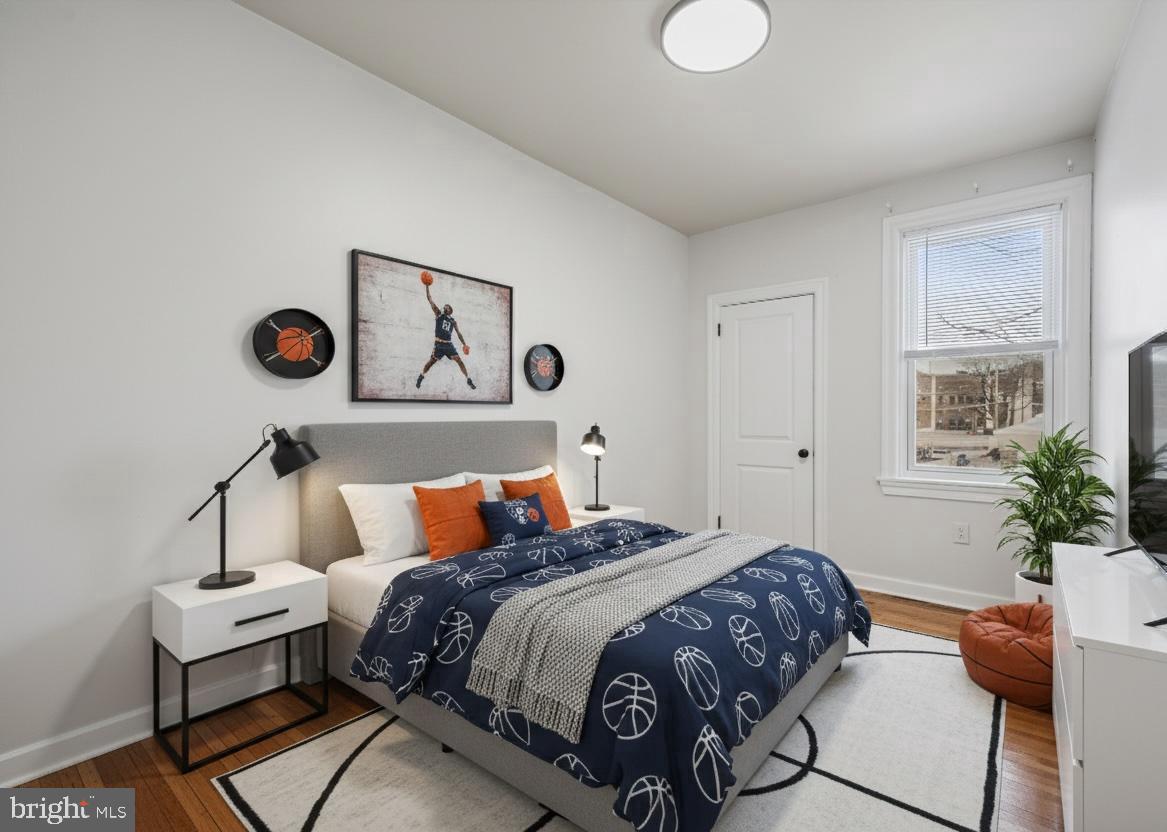 WEST OAK LANE - Residential