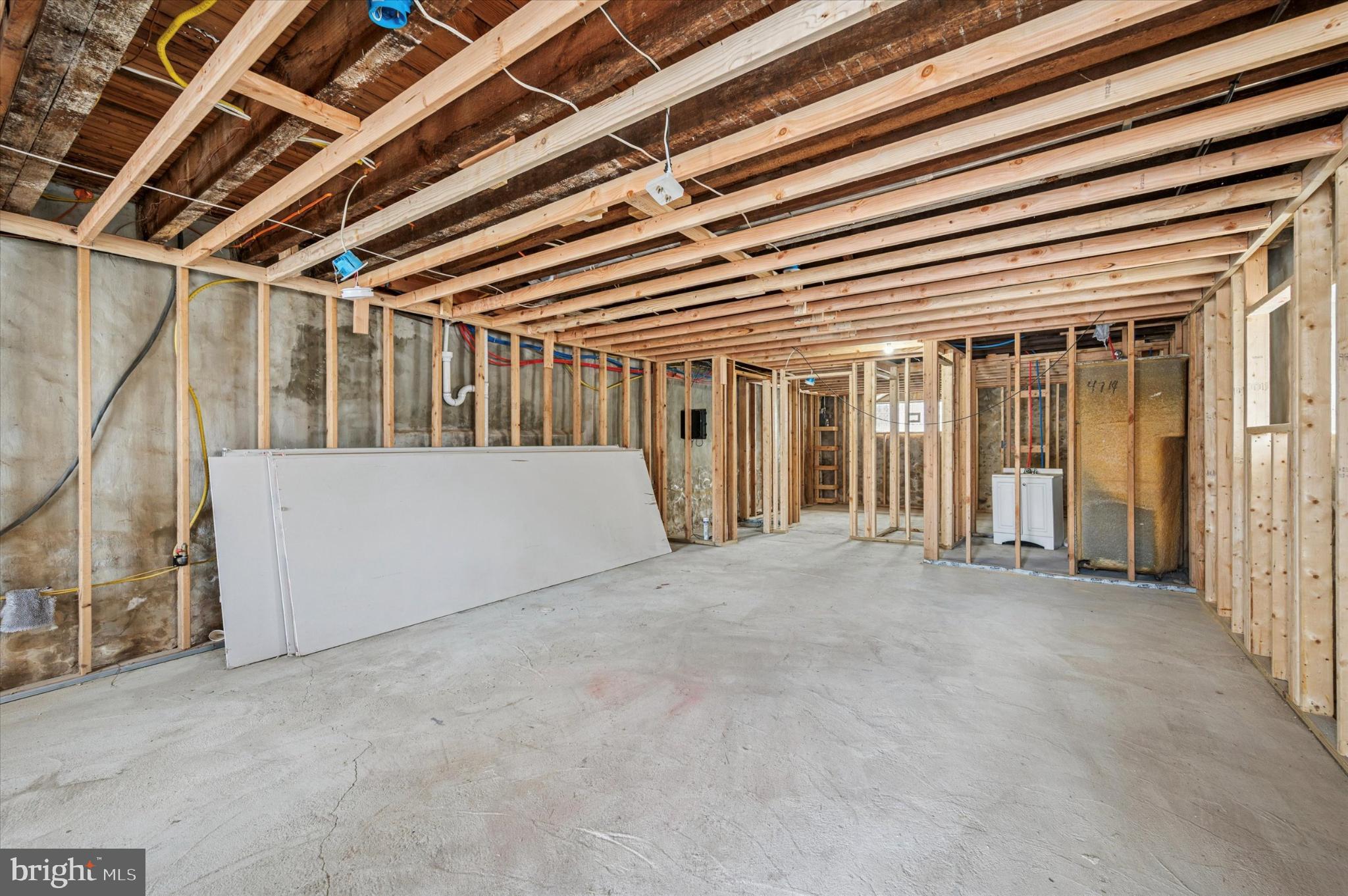 WEST OAK LANE - Residential