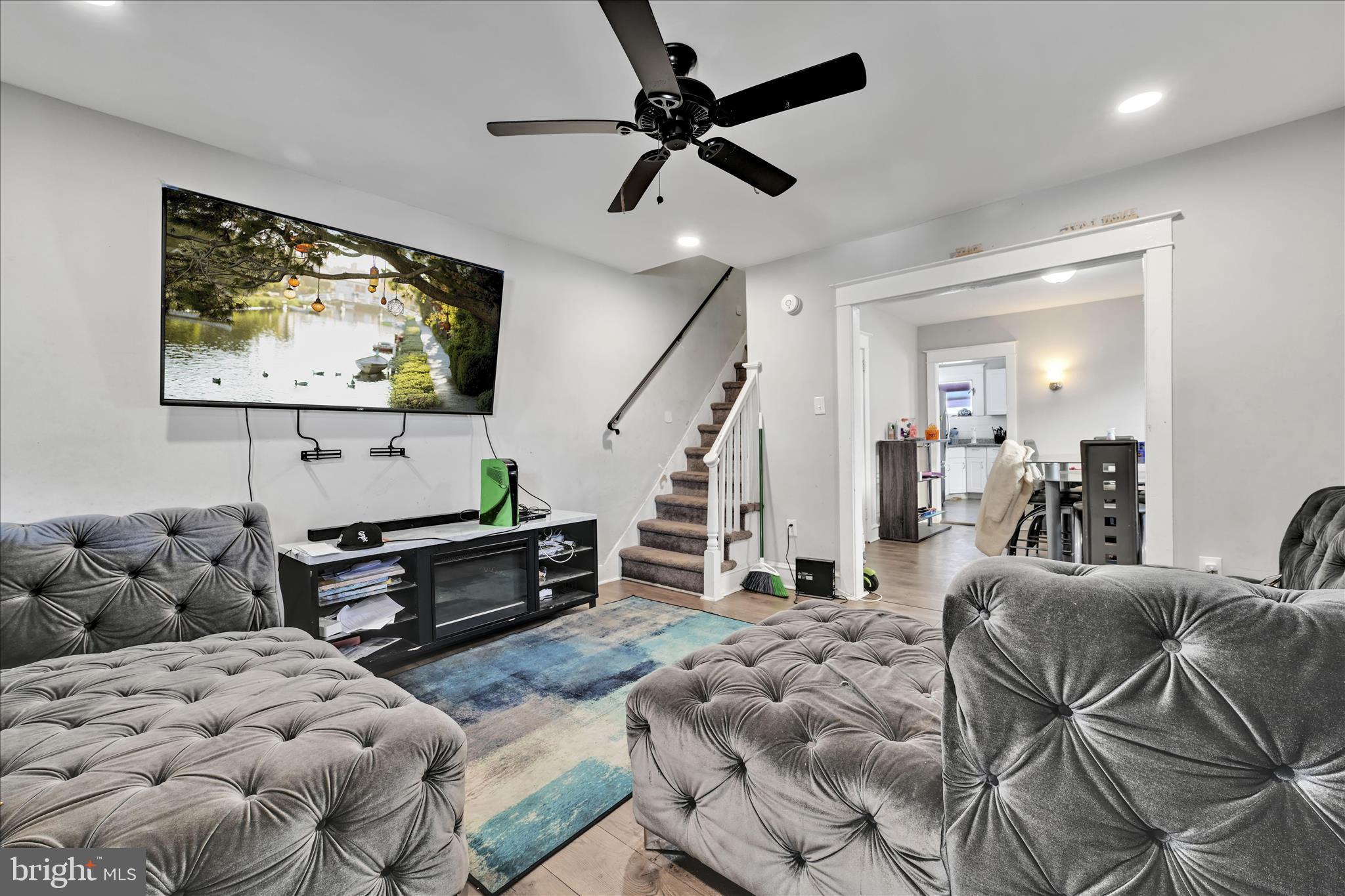 BEVERLY - Residential