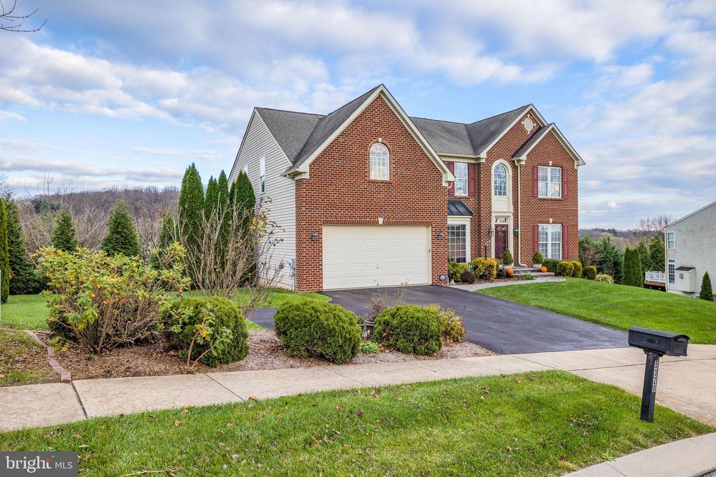 Photo of 5320 COUNTRYSIDE DR, KINZERS, PA 17535 (MLS # PALA2027840)