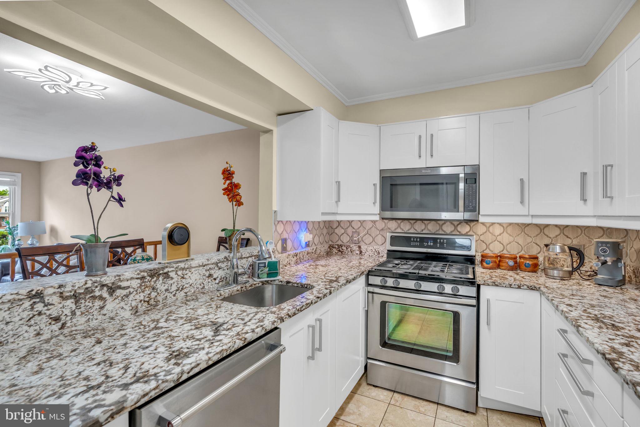 SOMERSET AT WESTRIDGE - Residential