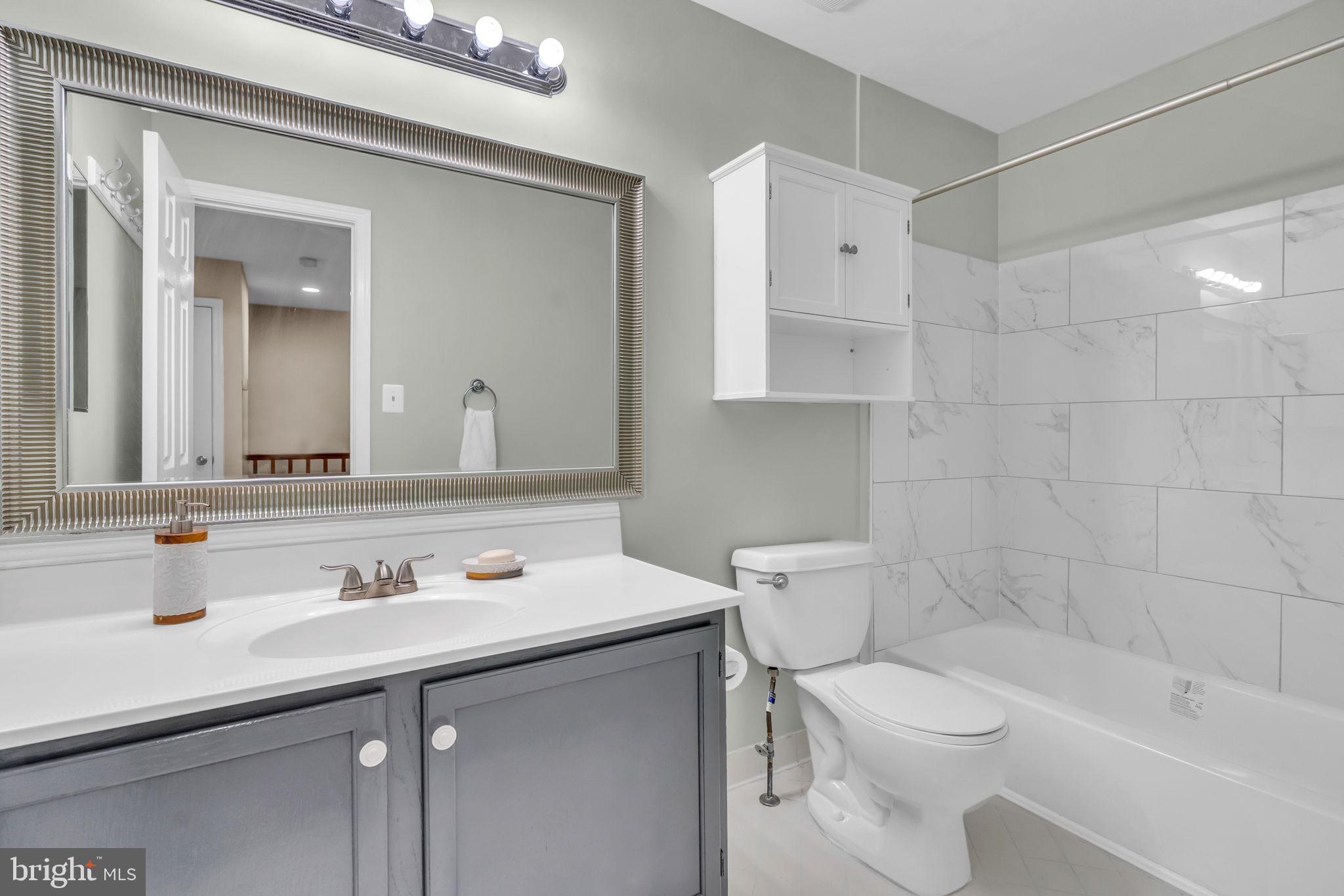 SOMERSET AT WESTRIDGE - Residential
