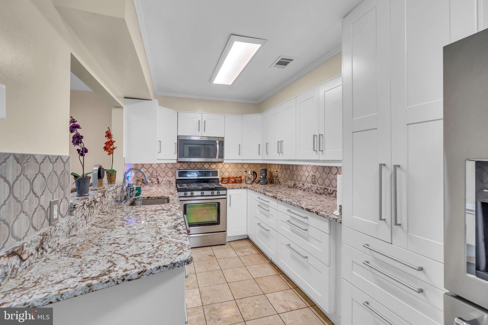 SOMERSET AT WESTRIDGE - Residential
