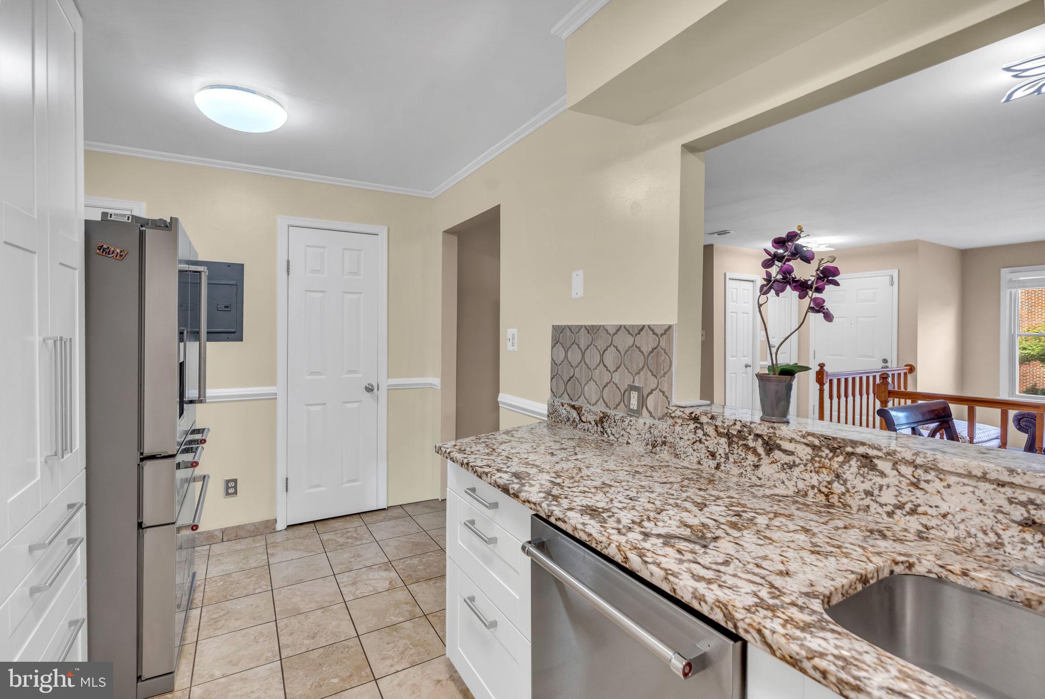 SOMERSET AT WESTRIDGE - Residential