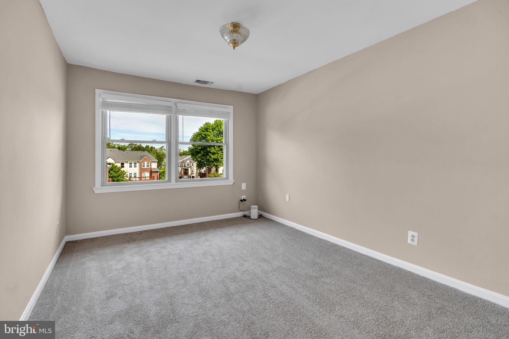 SOMERSET AT WESTRIDGE - Residential