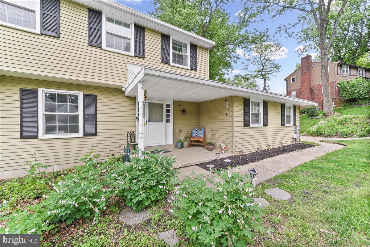 5449 CRESTLINE ROAD